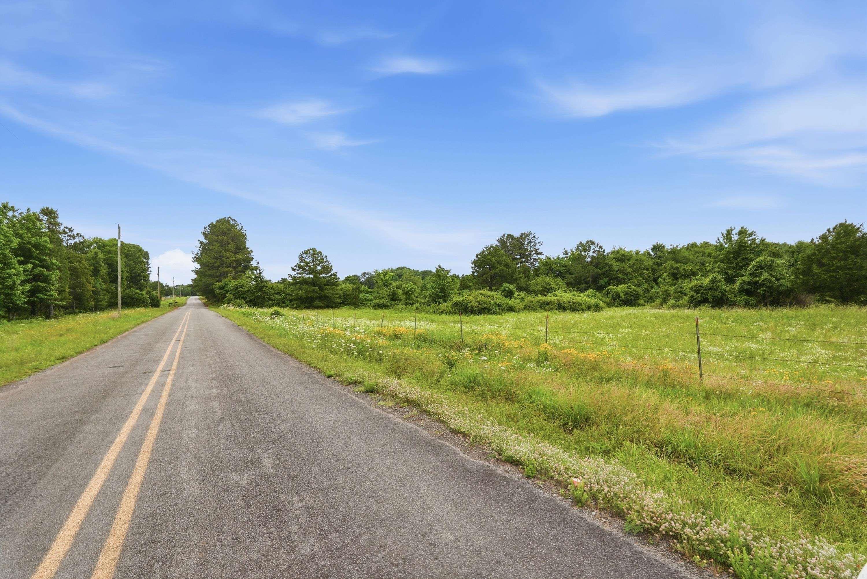 361 Romance Road  Romance, AR