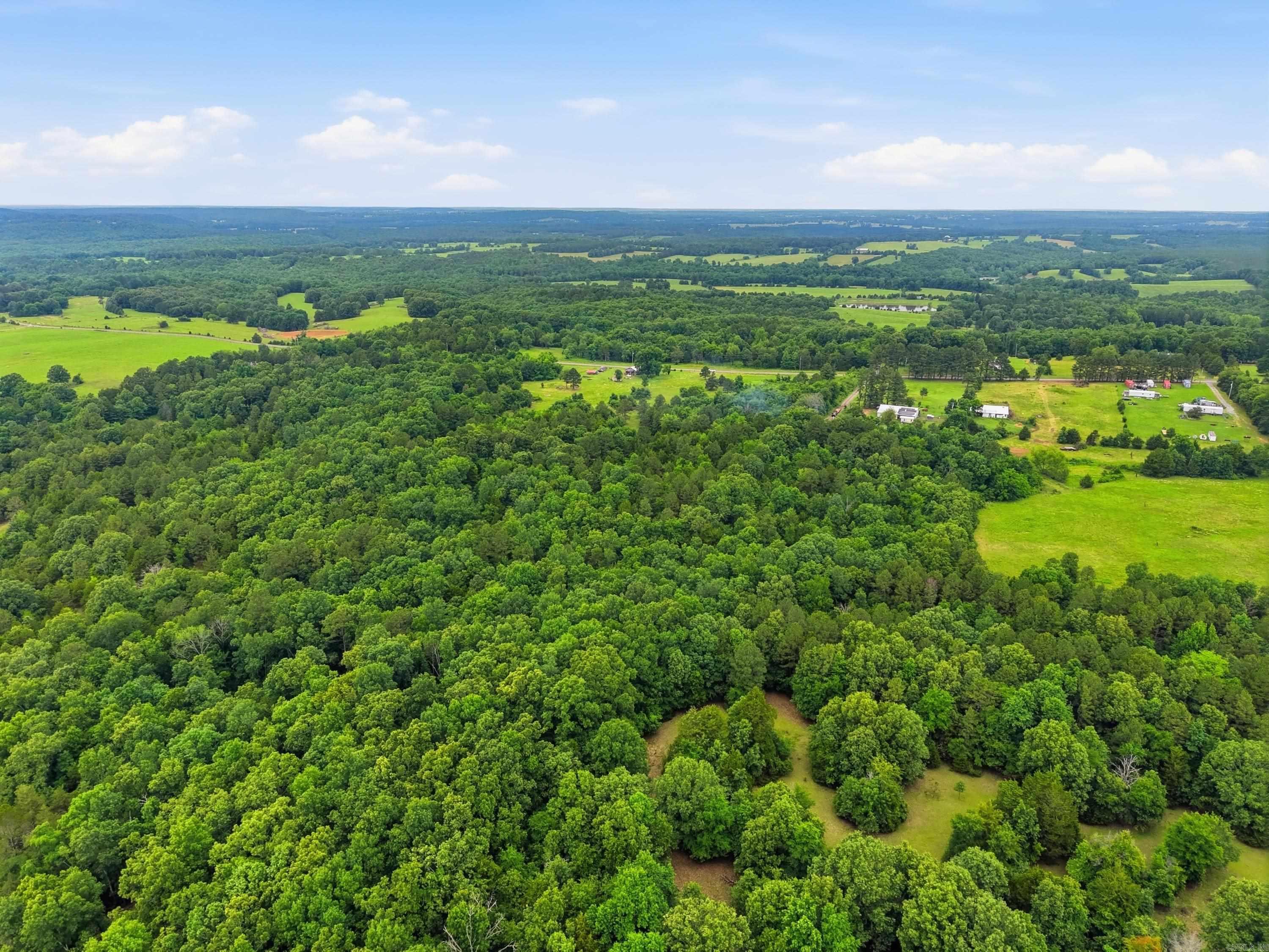 361 Romance Road  Romance, AR