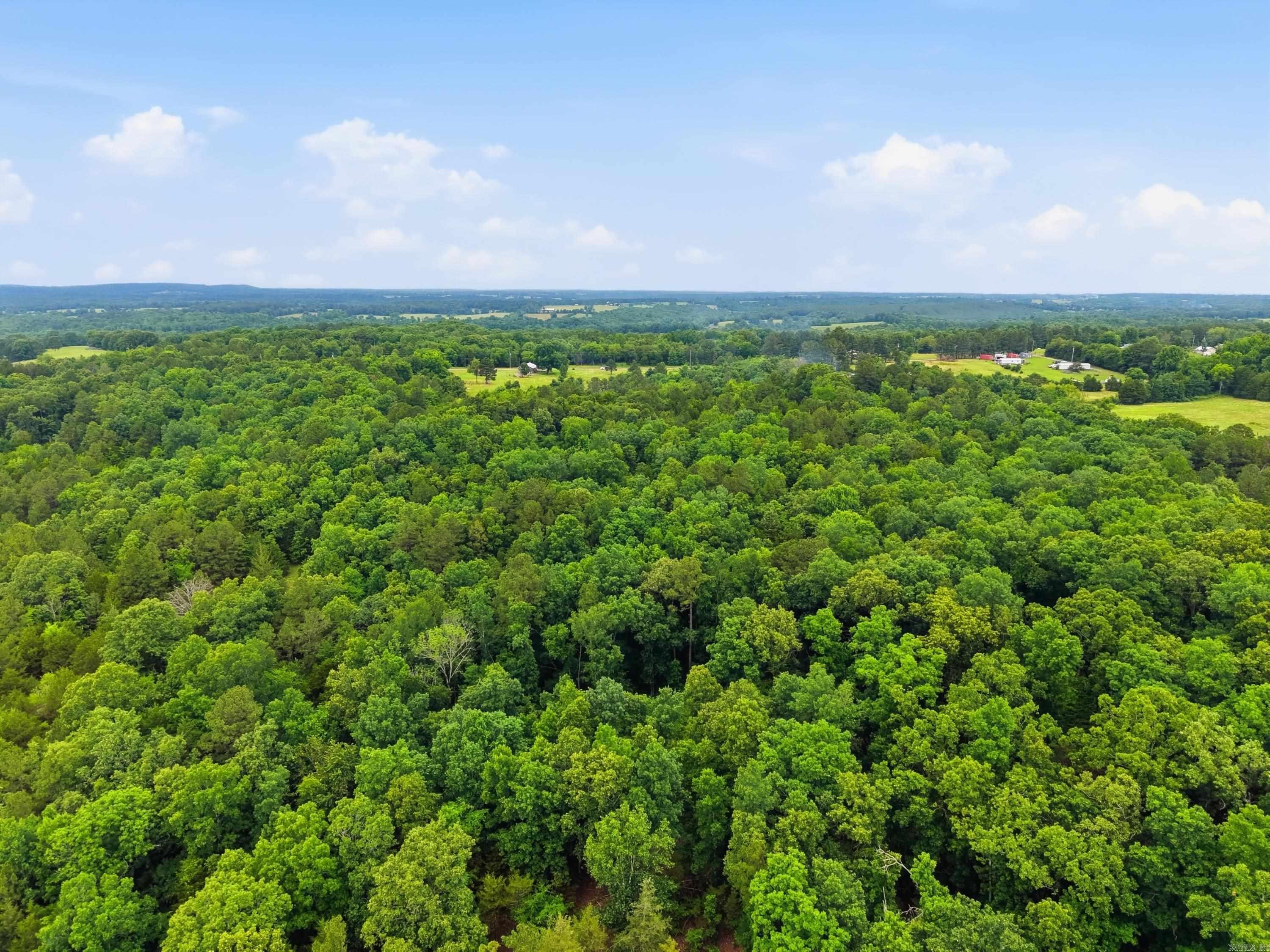 361 Romance Road  Romance, AR