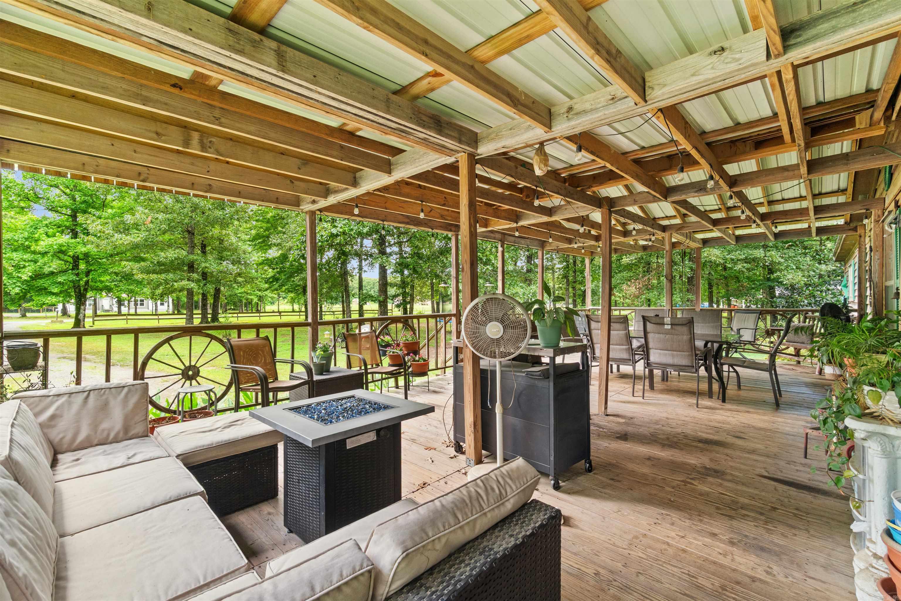 355 Allen  Ward, AR