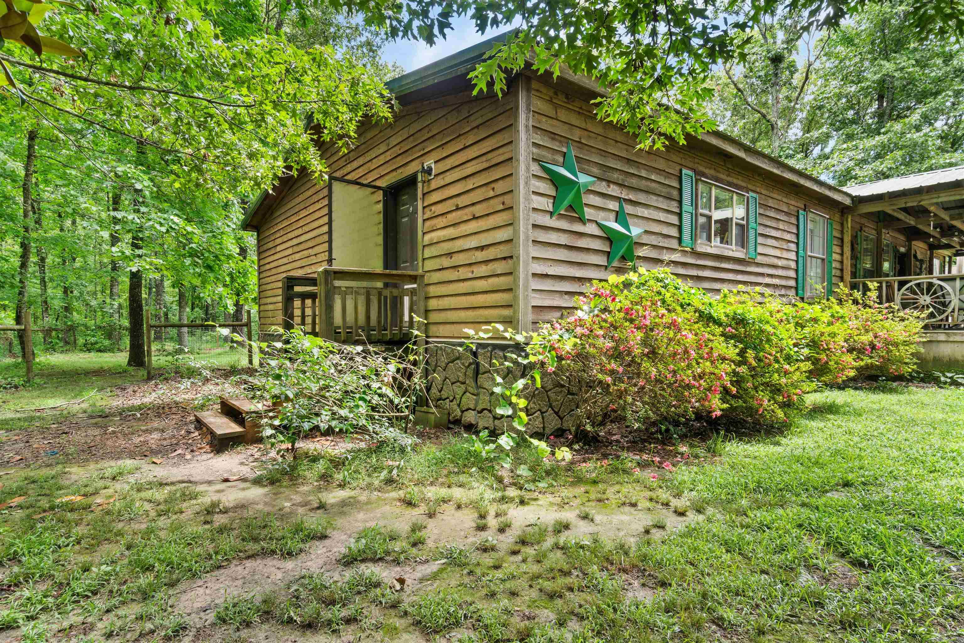 355 Allen  Ward, AR