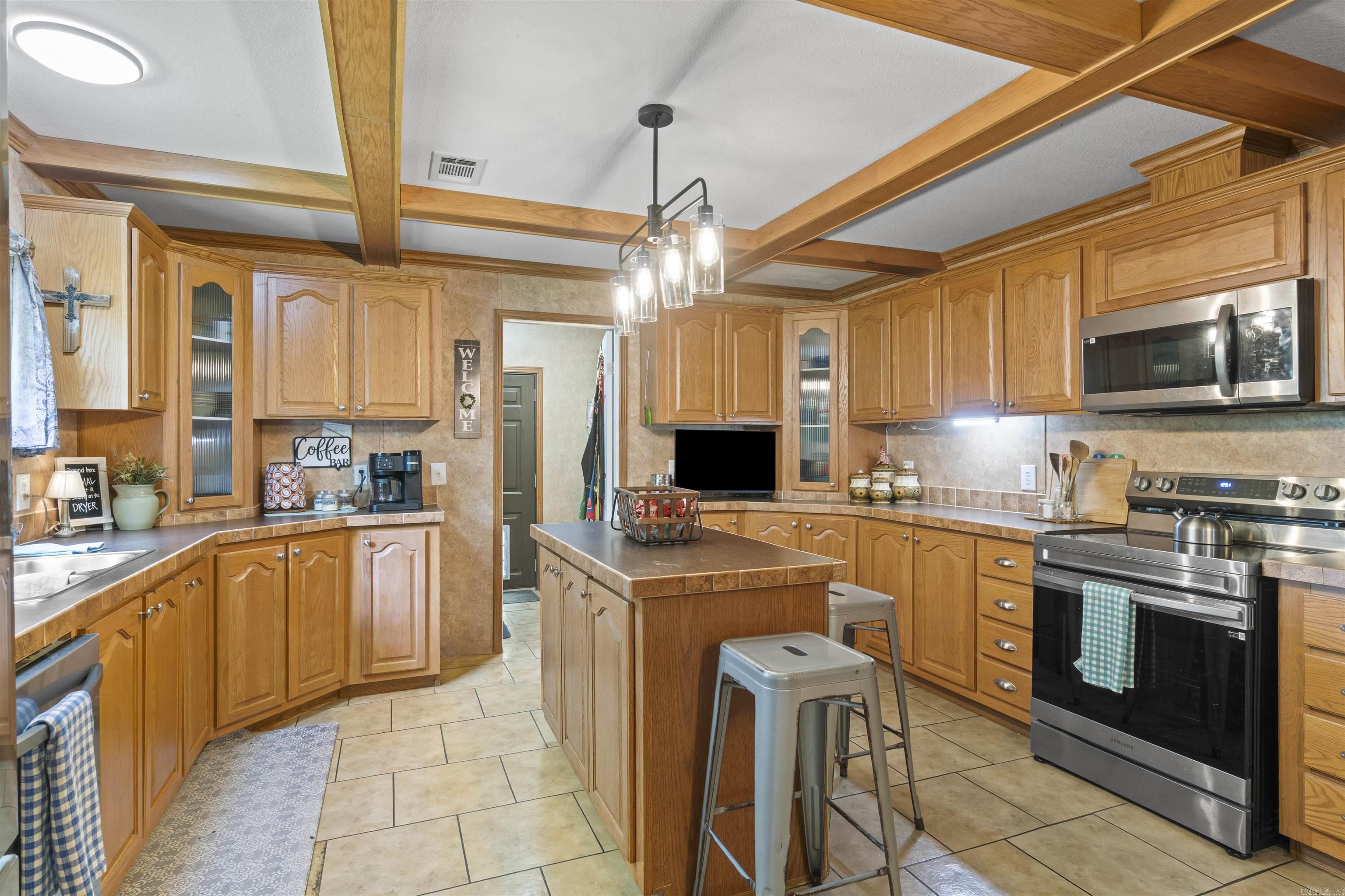 355 Allen  Ward, AR