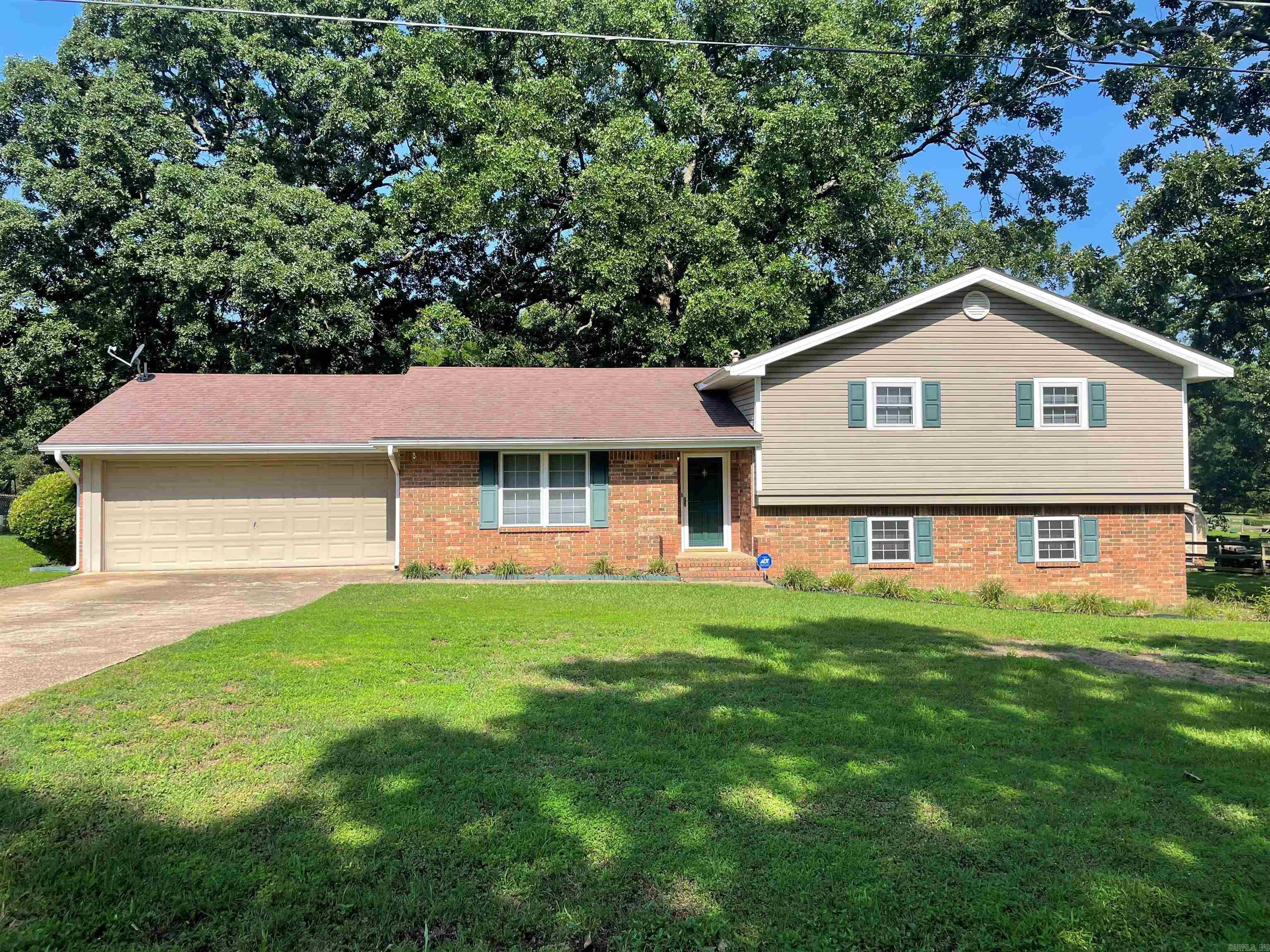 7241 Ross  Benton, AR