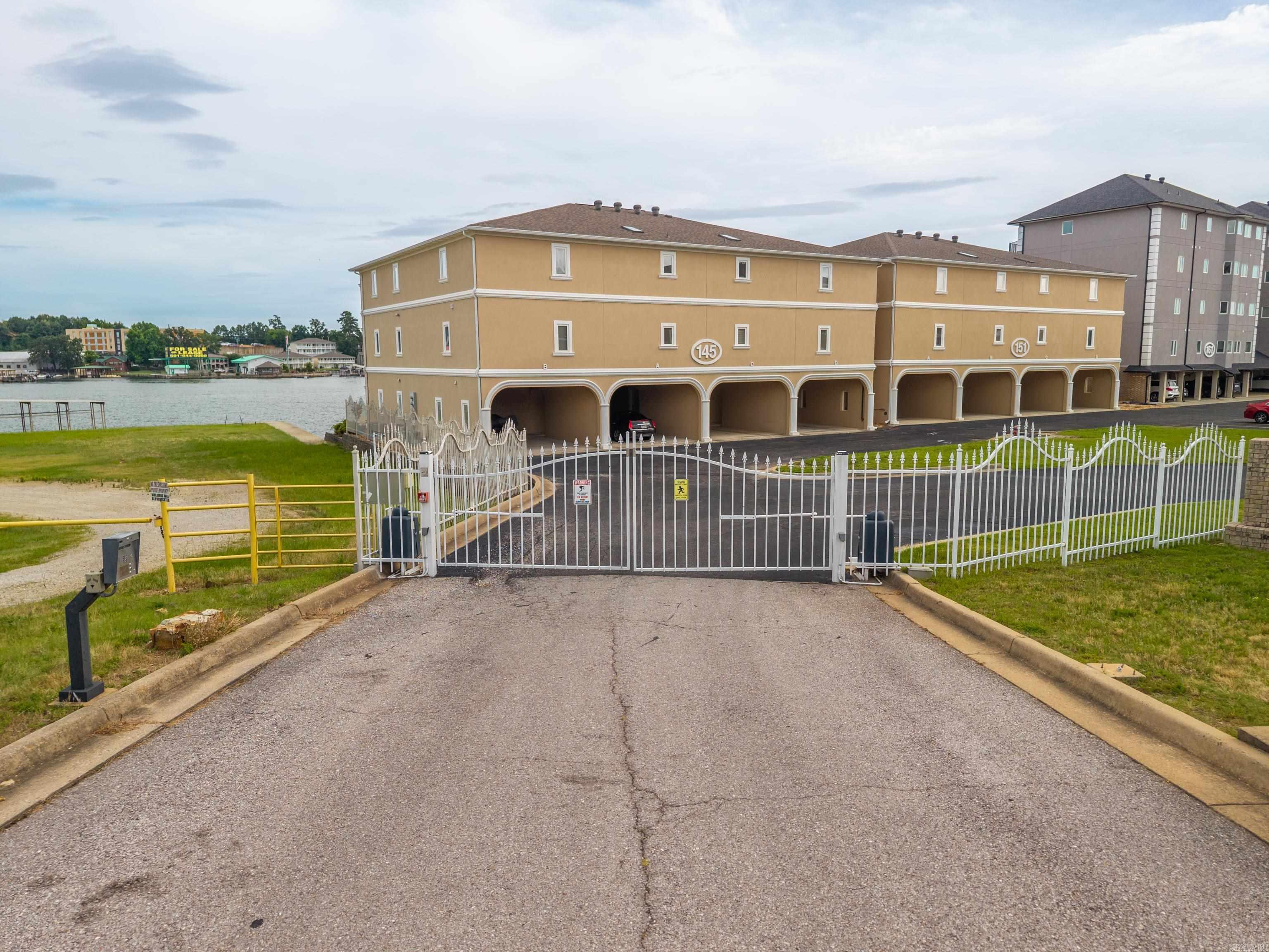 154 Villa Pointe  Hot Springs, AR