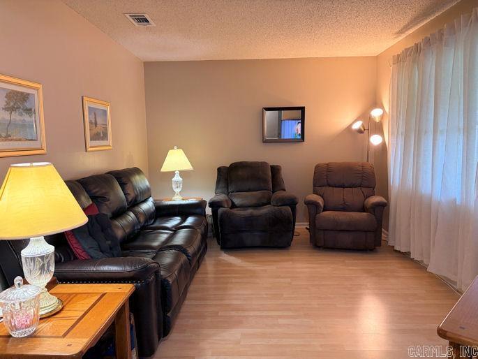 24 Chinook  North Little Rock, AR