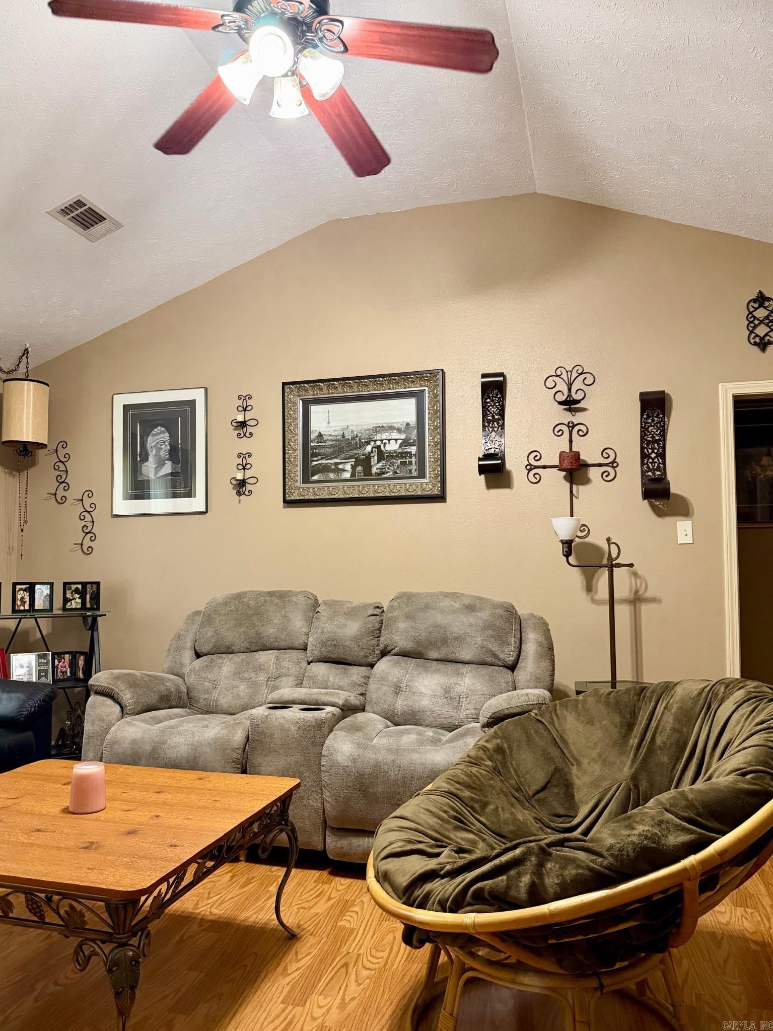 131 Weathering  Austin, AR