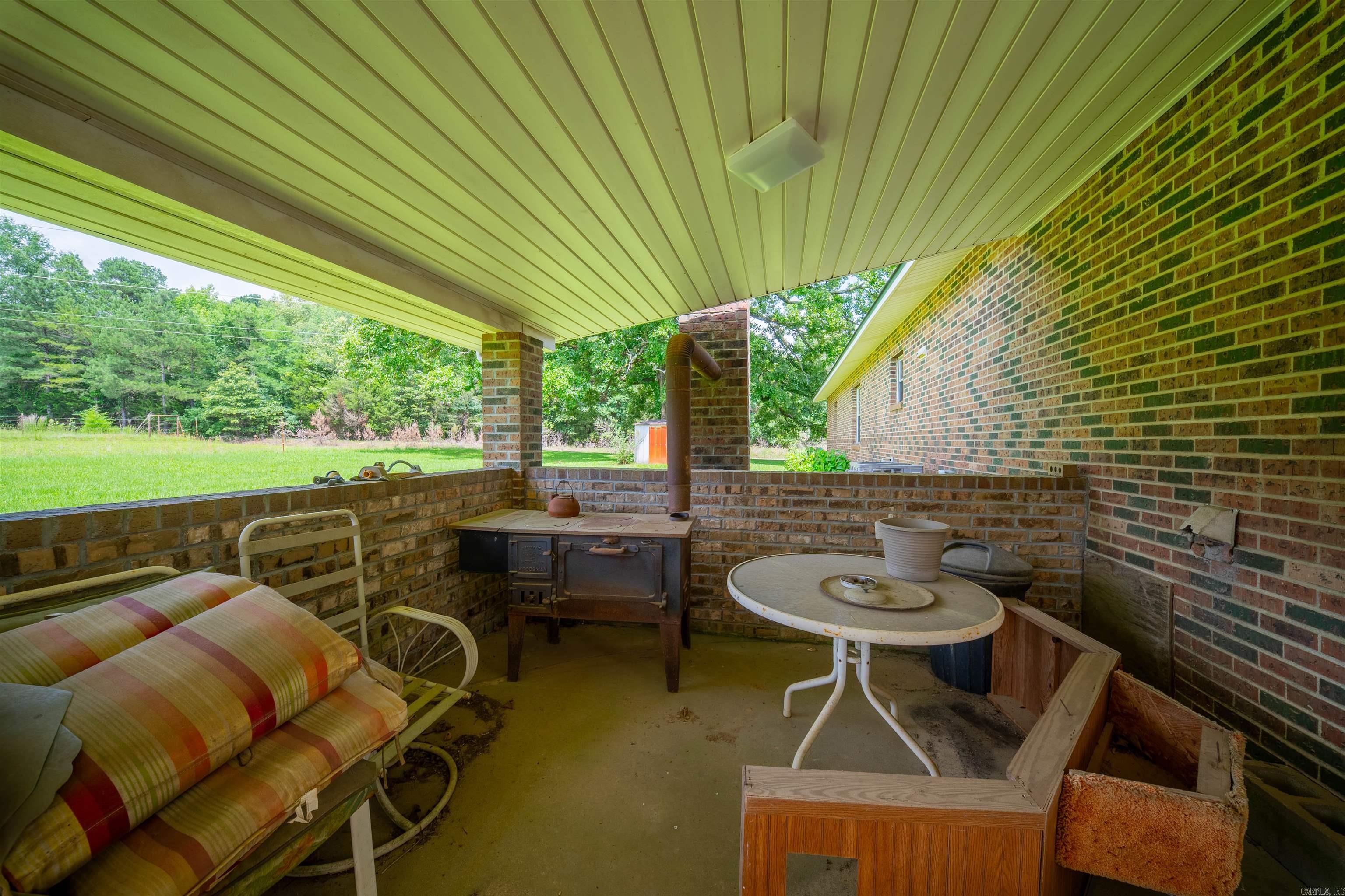 6659 Calhoun 37  Hampton, AR