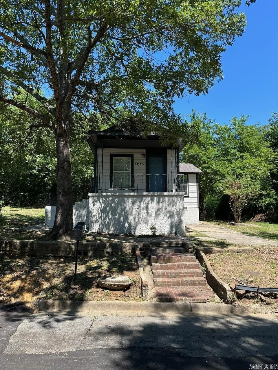 1613 Johnson  Little Rock, AR