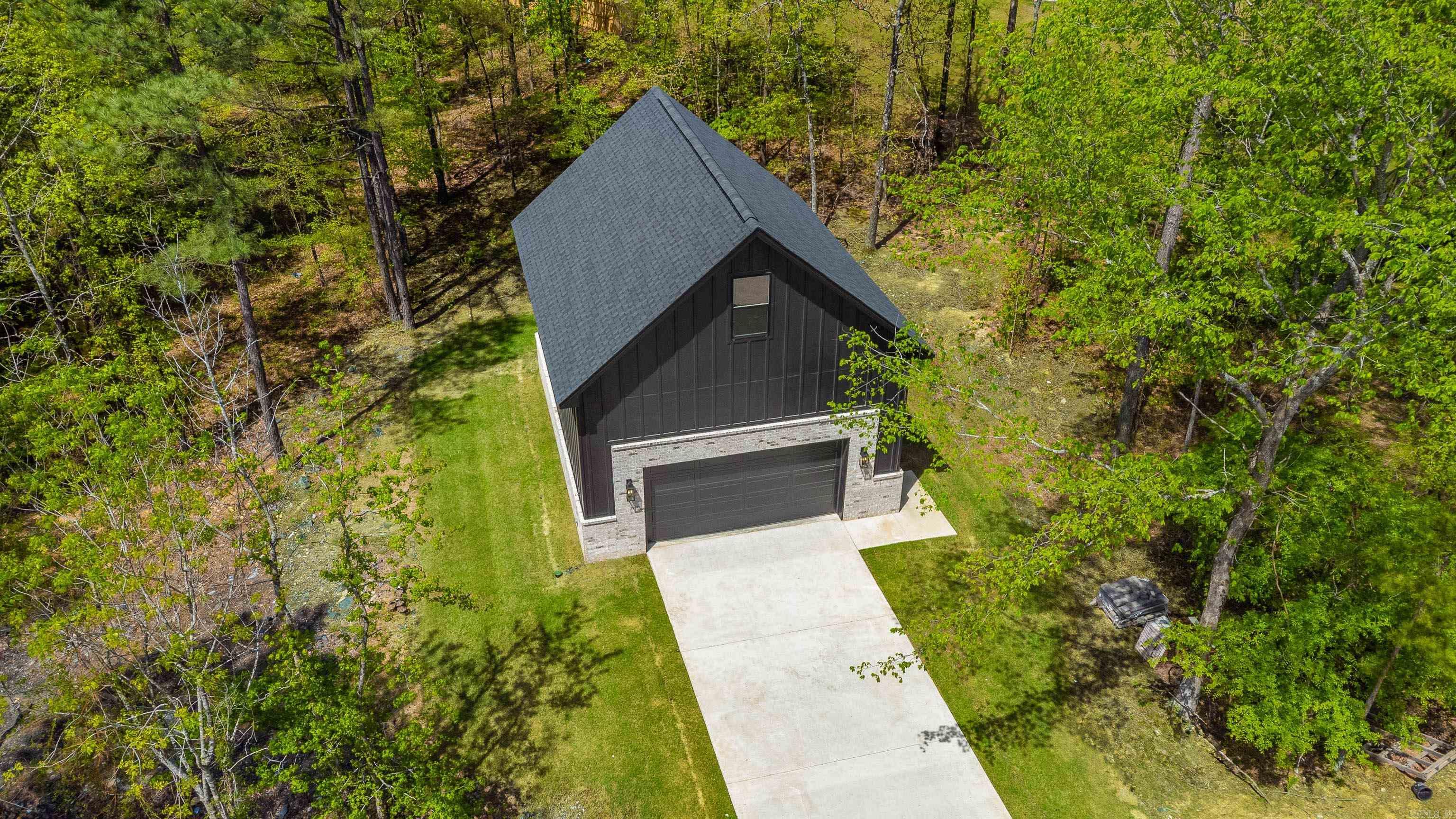 5016 Westridge Circle Benton, AR 72019