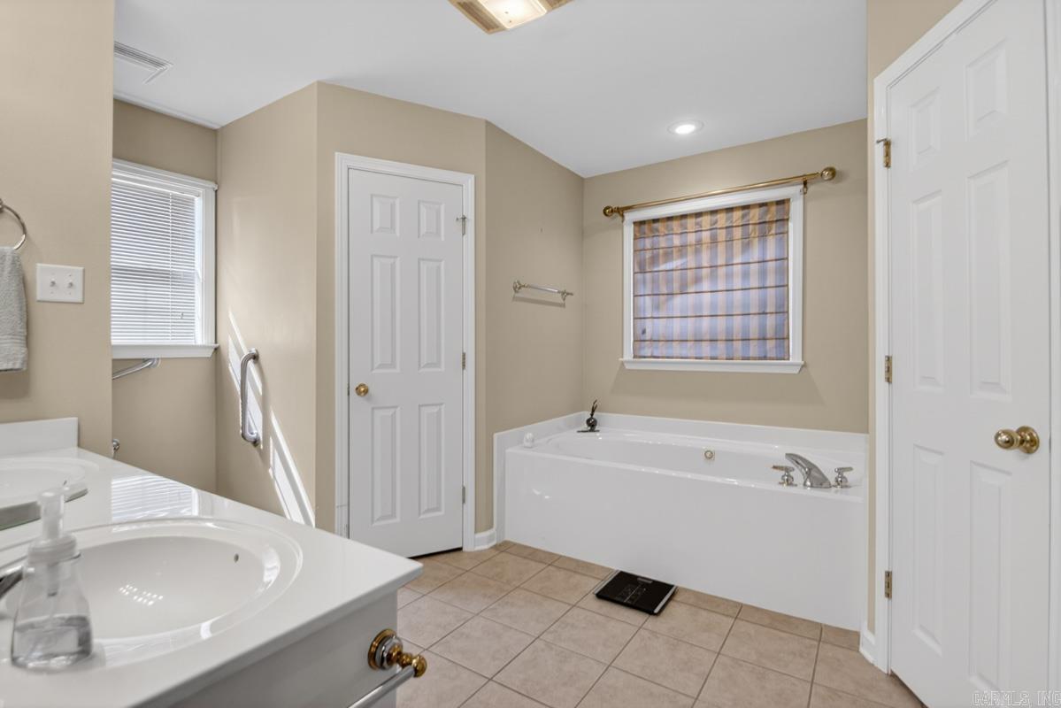 101 Sandstone  Sherwood, AR
