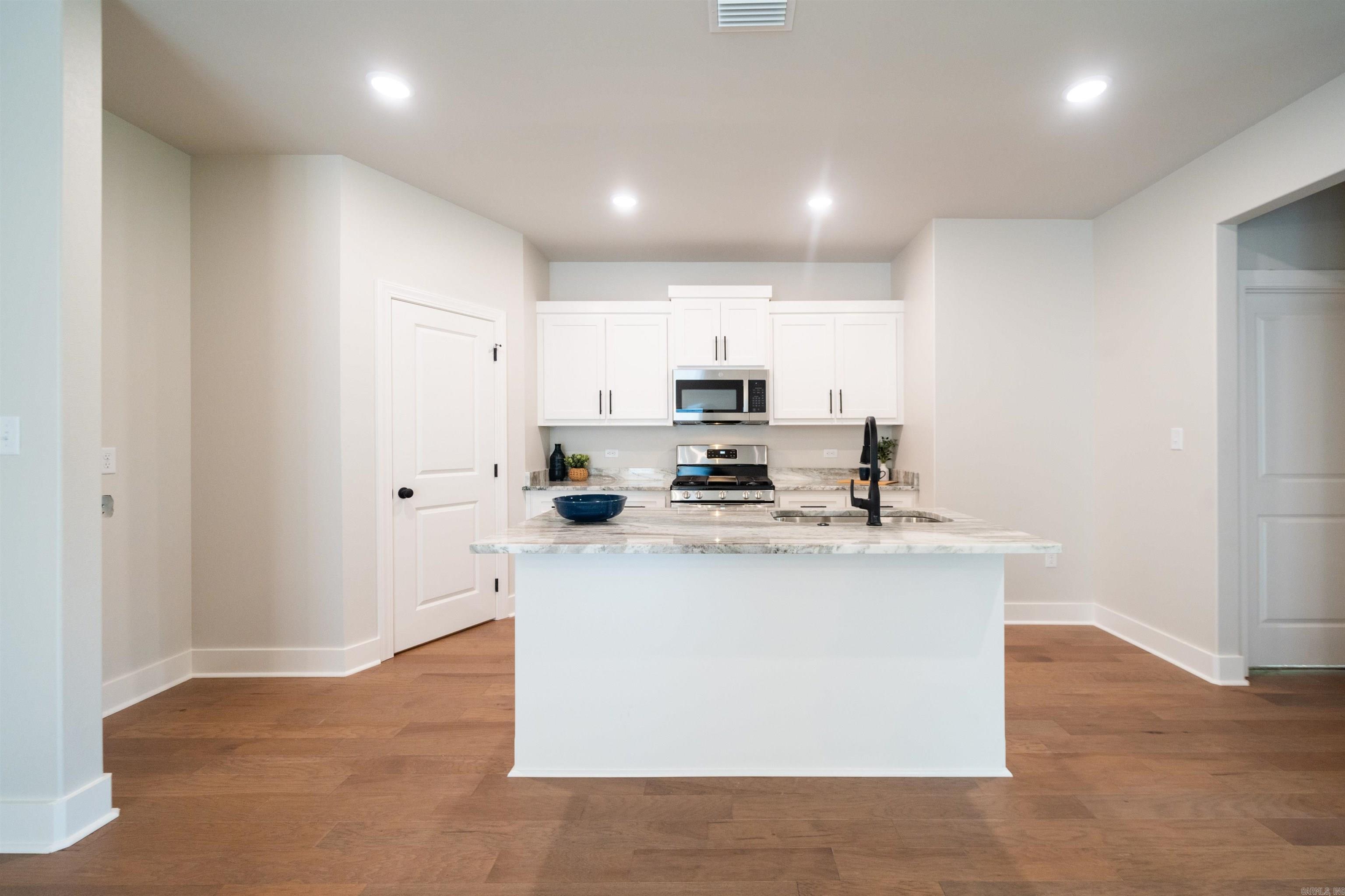 1105 Nix  Little Rock, AR