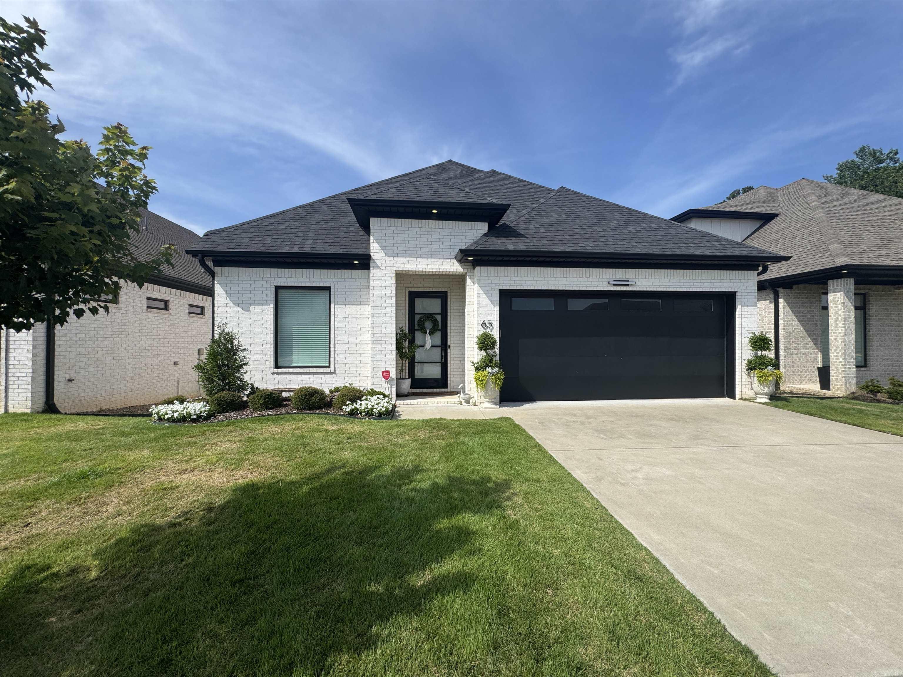65 Saffron Circle