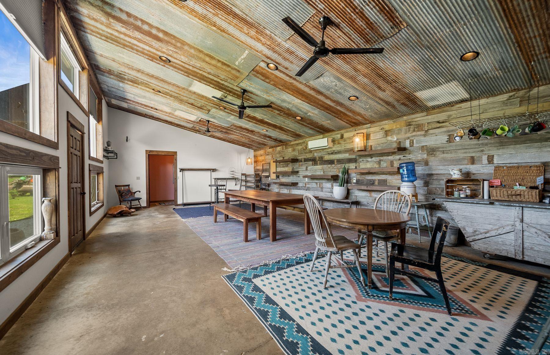 2306 County Road 8050 Jasper, AR 72641