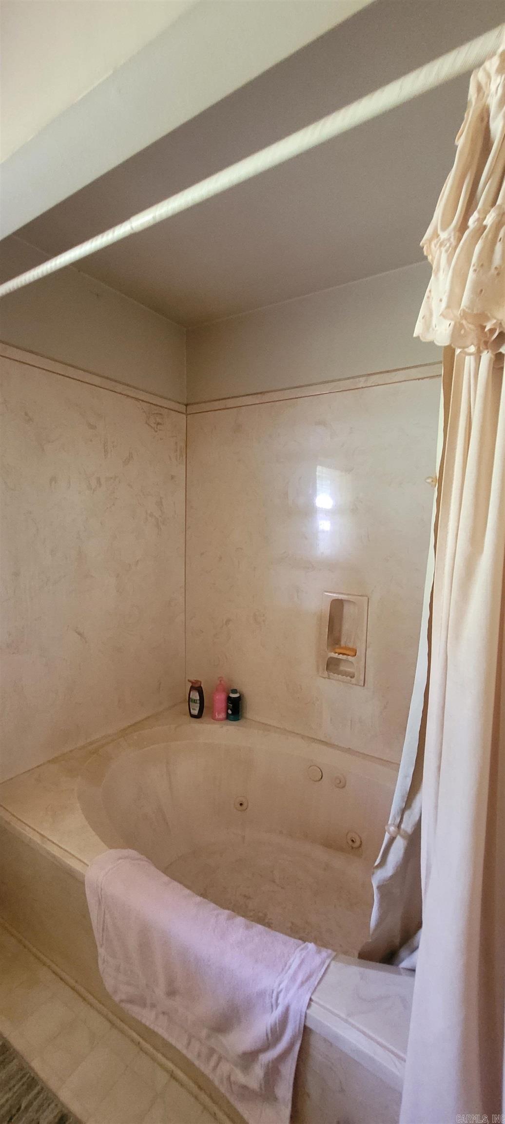 731 N Eighth  Augusta, AR
