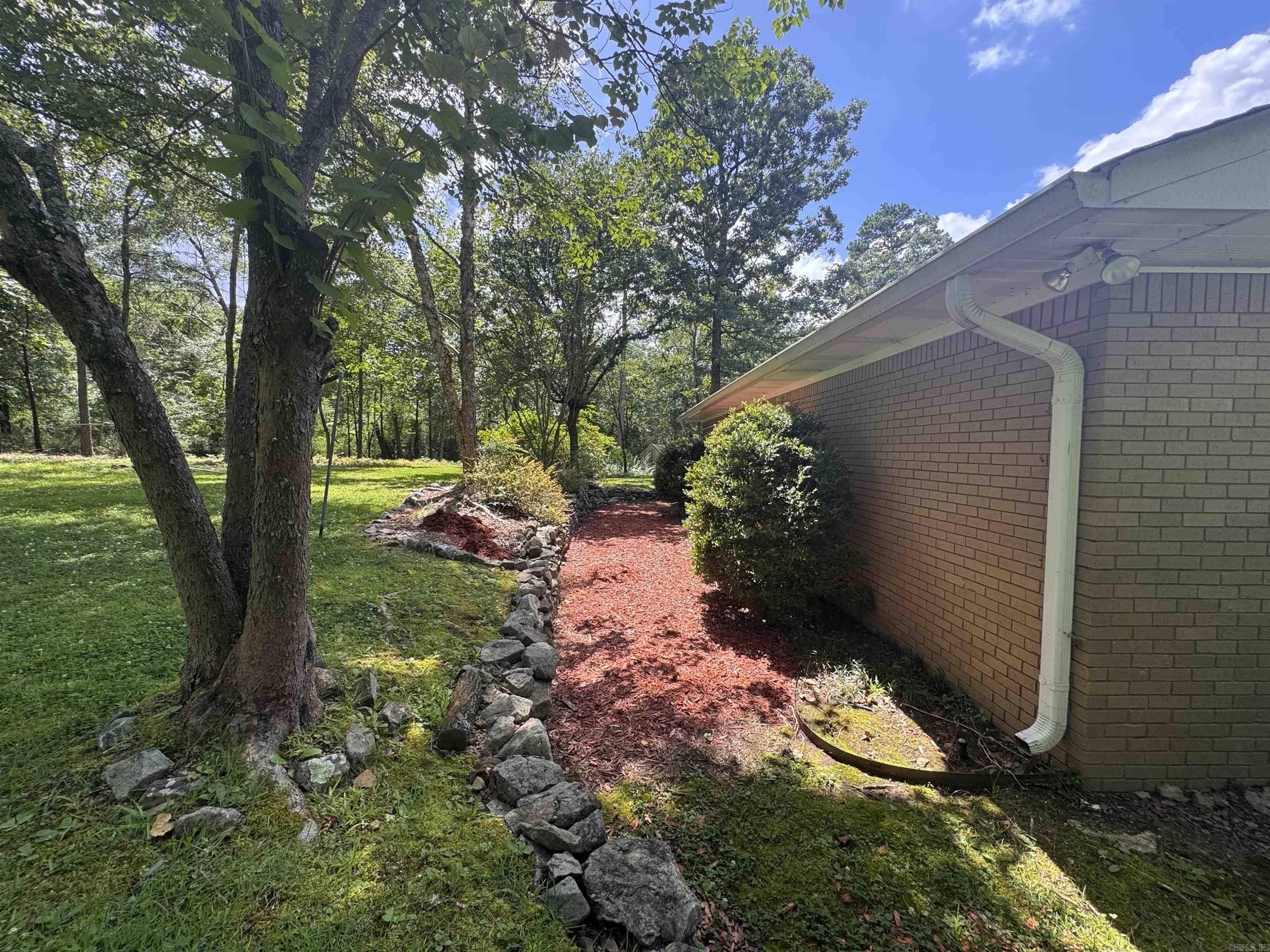 124 Kathy Lane Hot Springs, AR 71913