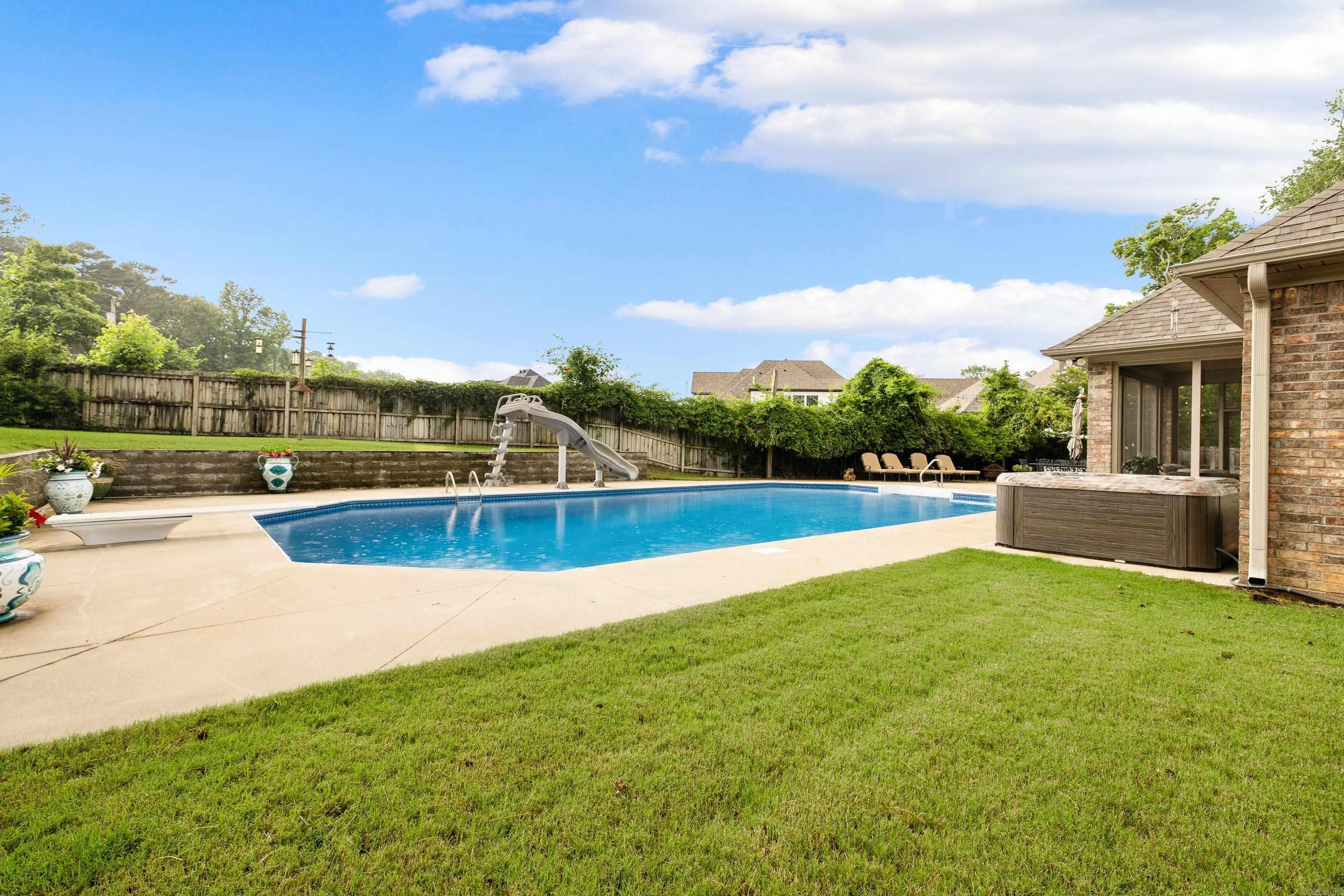 6533 Westminster  Benton, AR