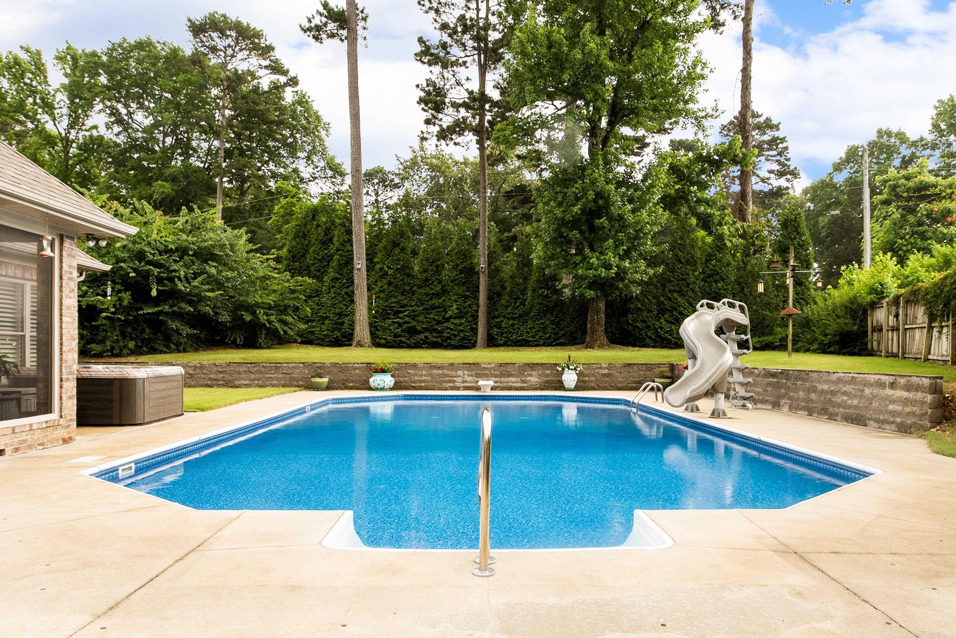 6533 Westminster  Benton, AR