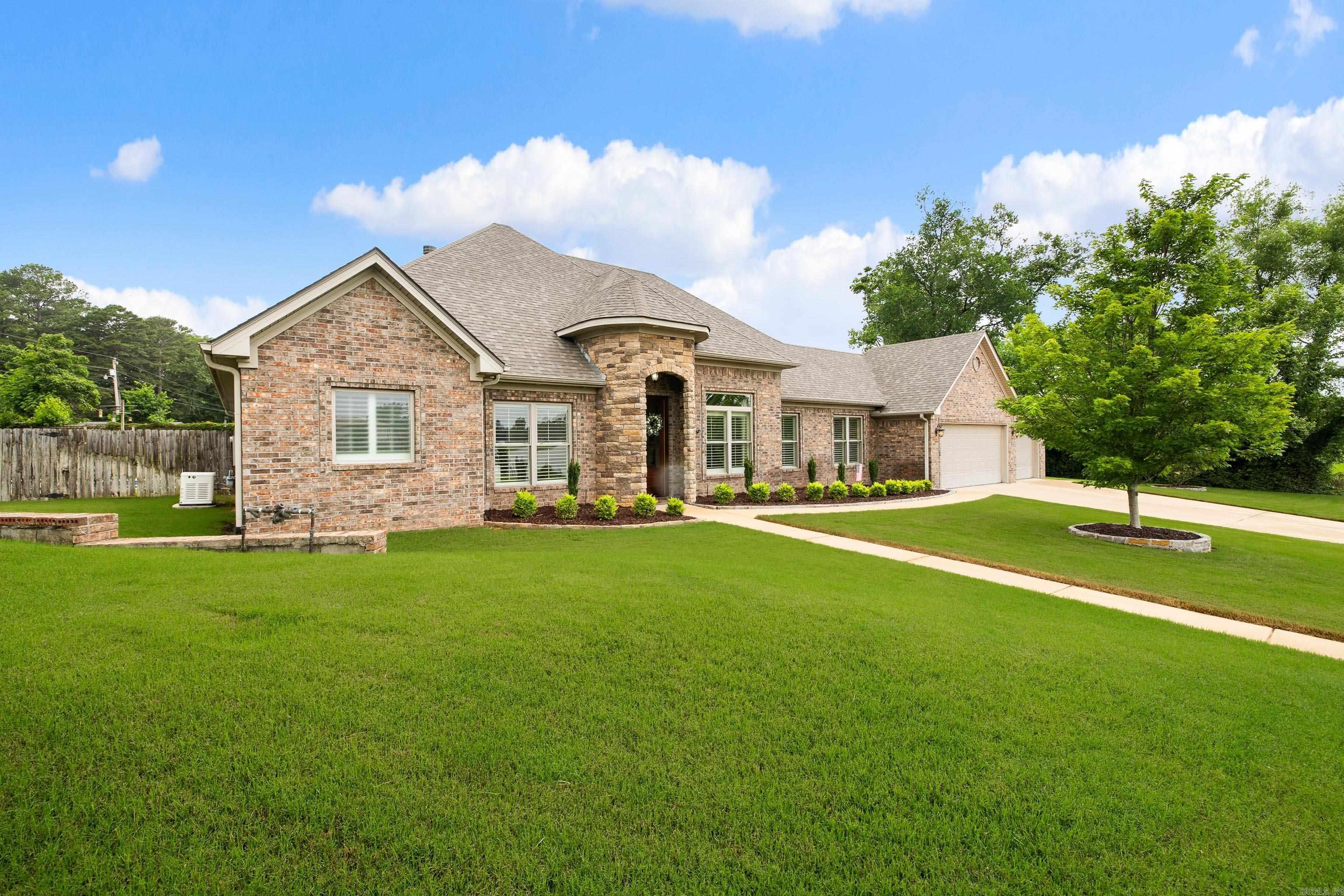 6533 Westminster  Benton, AR