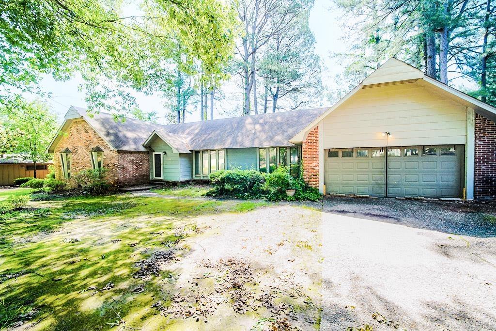 2810 W Gray Fox Ln  Jacksonville, AR