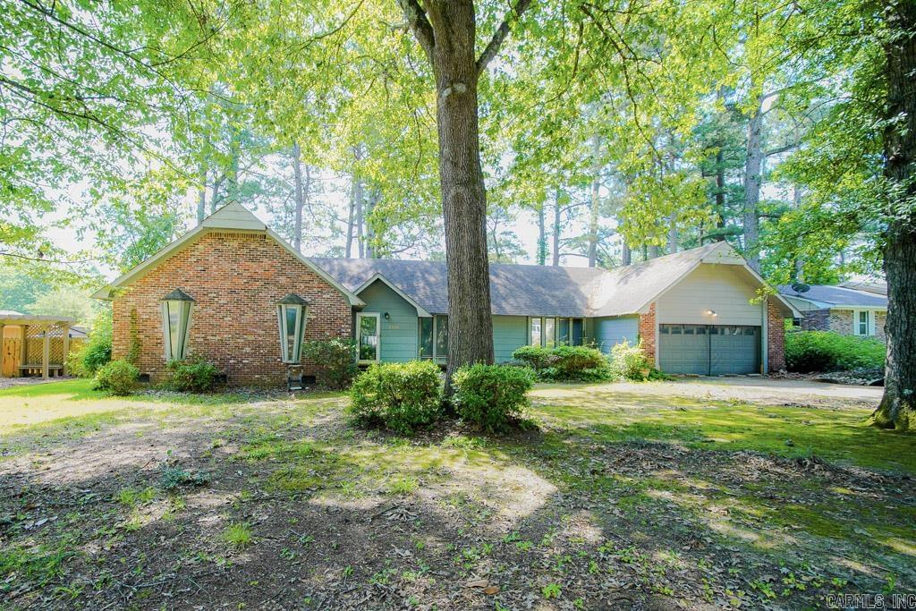 2810 W Gray Fox Ln  Jacksonville, AR