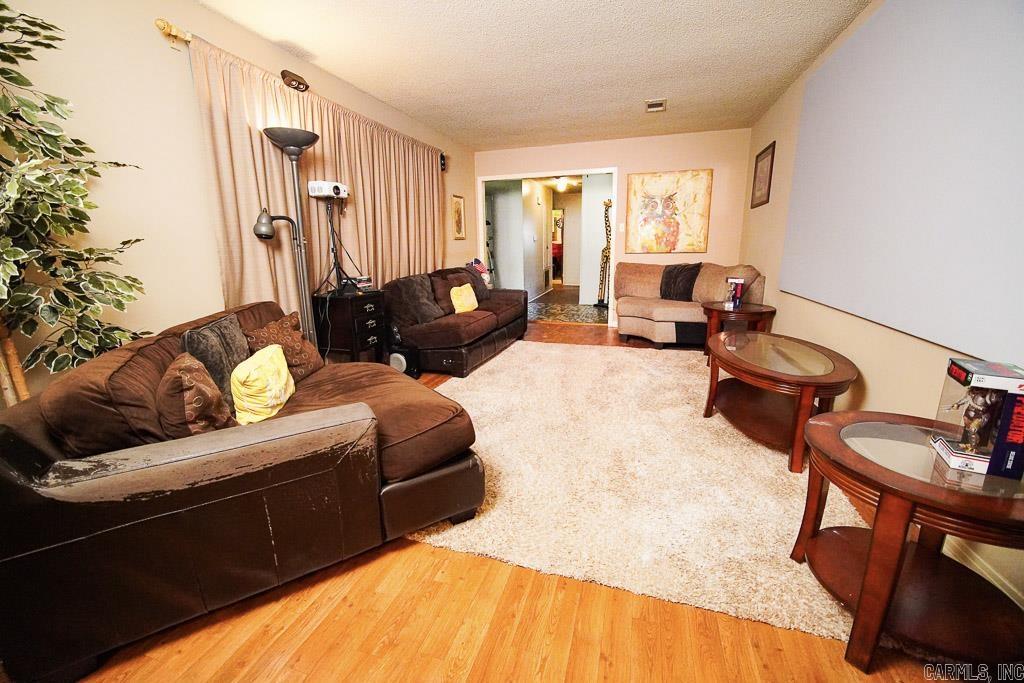 2810 W Gray Fox Ln  Jacksonville, AR