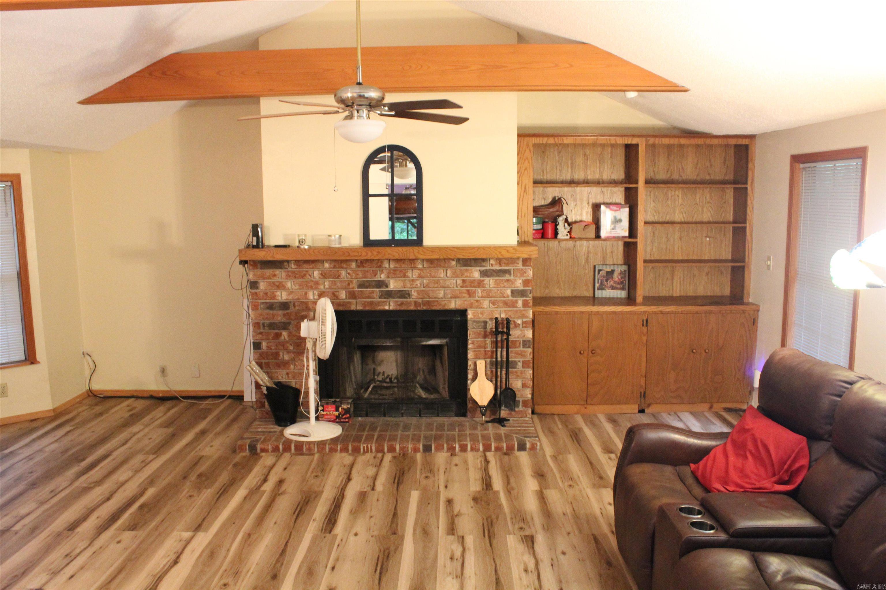 2729 3348  Clarksville, AR