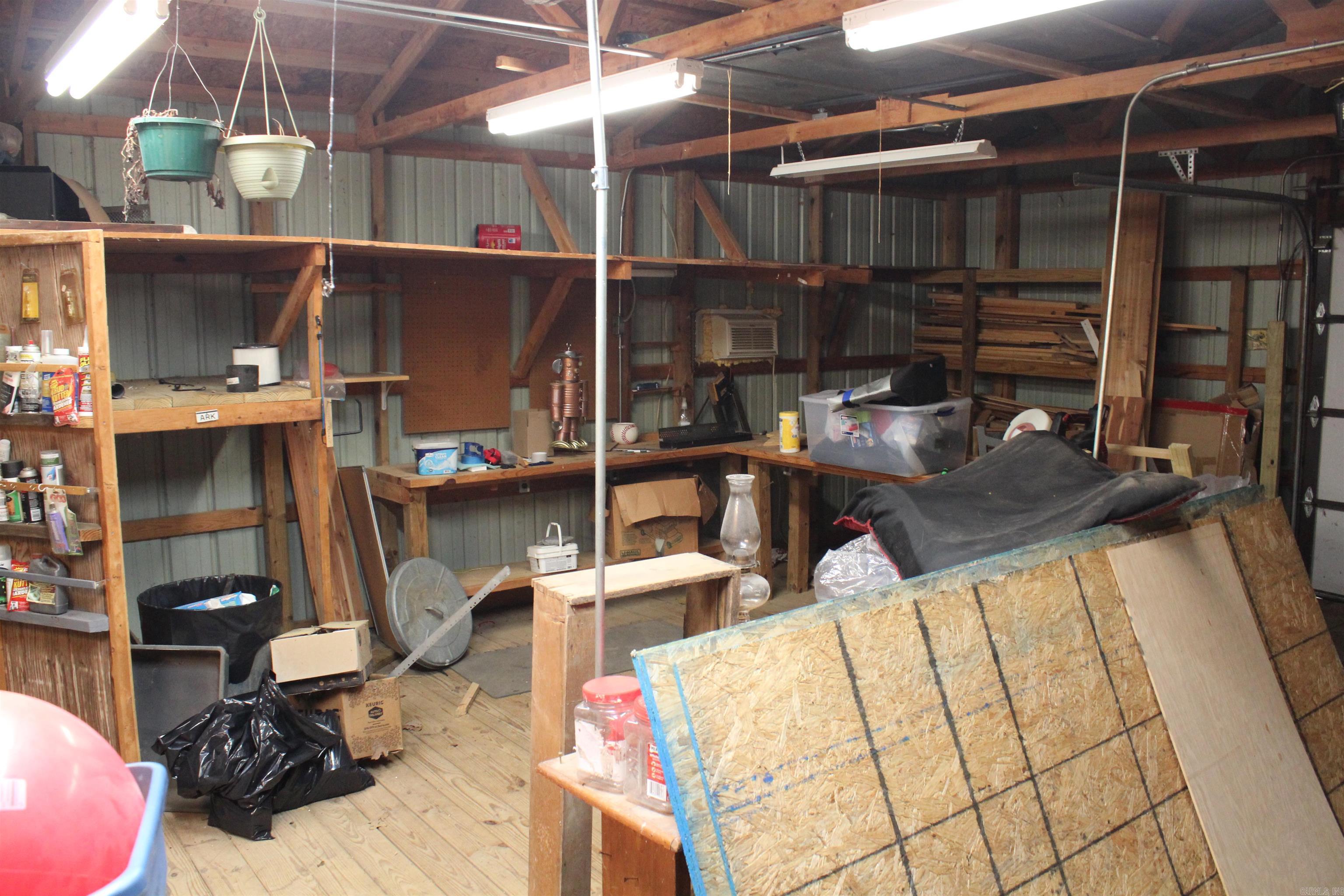 2729 3348  Clarksville, AR