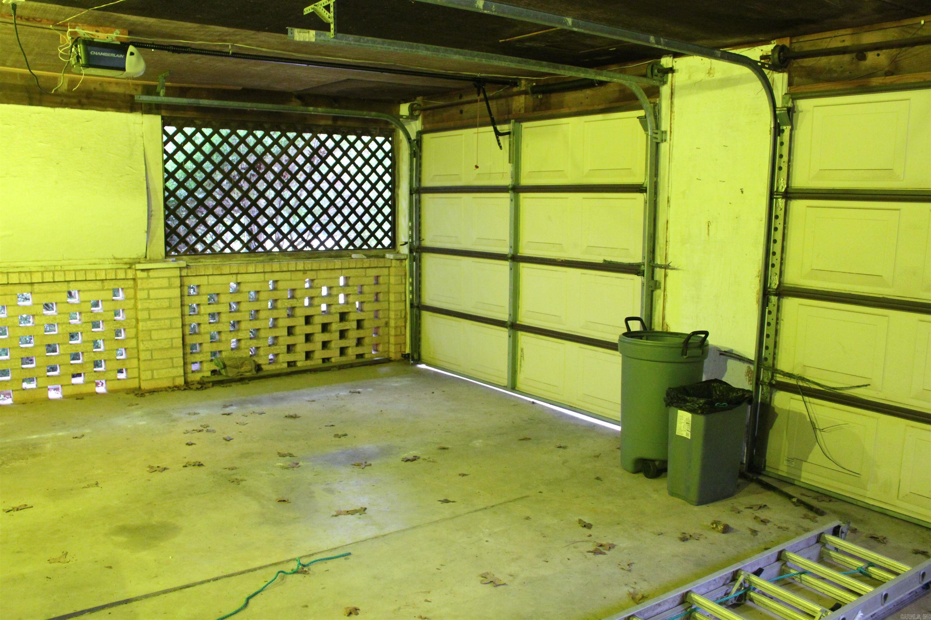 2729 3348  Clarksville, AR