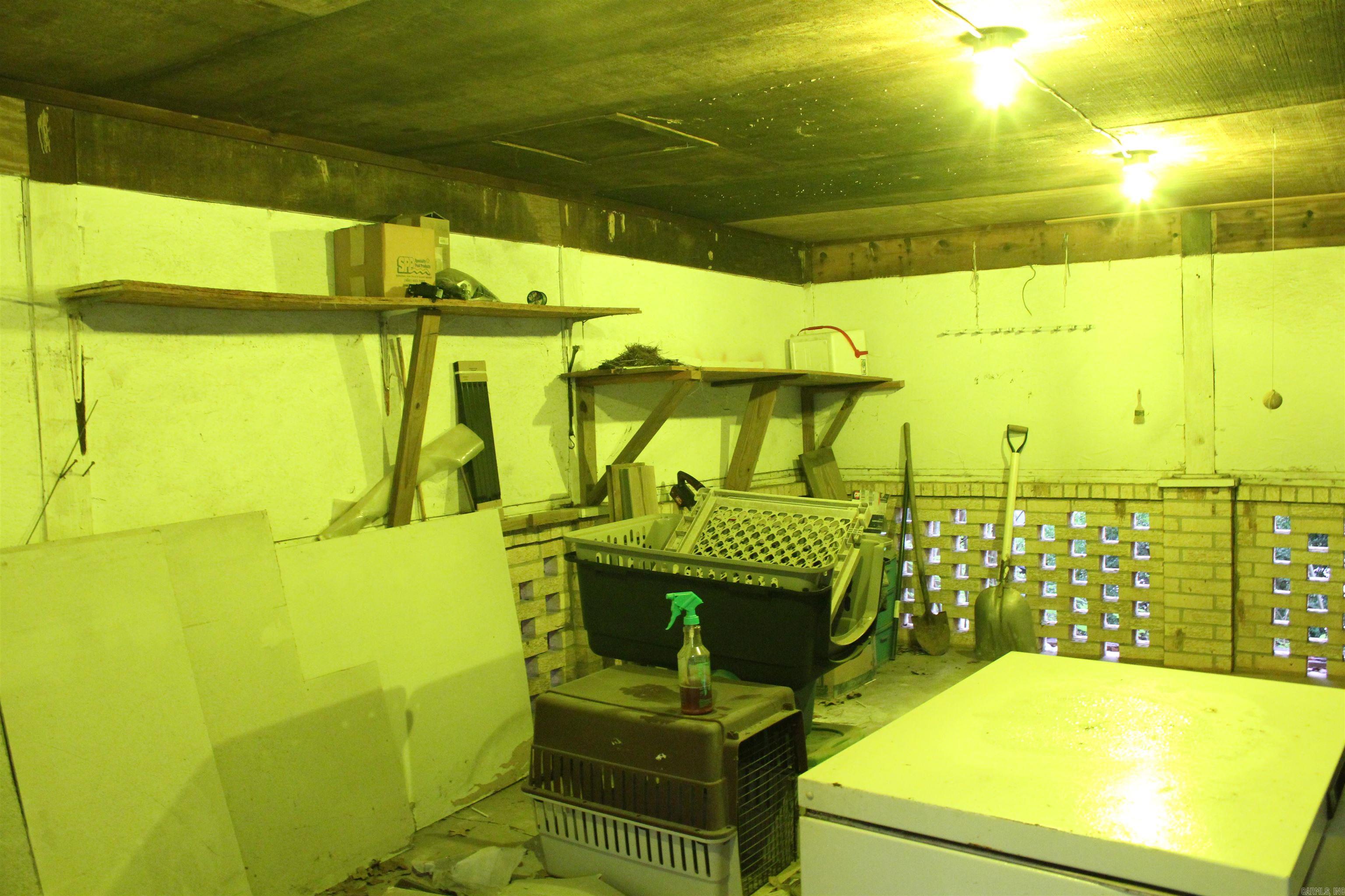 2729 3348  Clarksville, AR