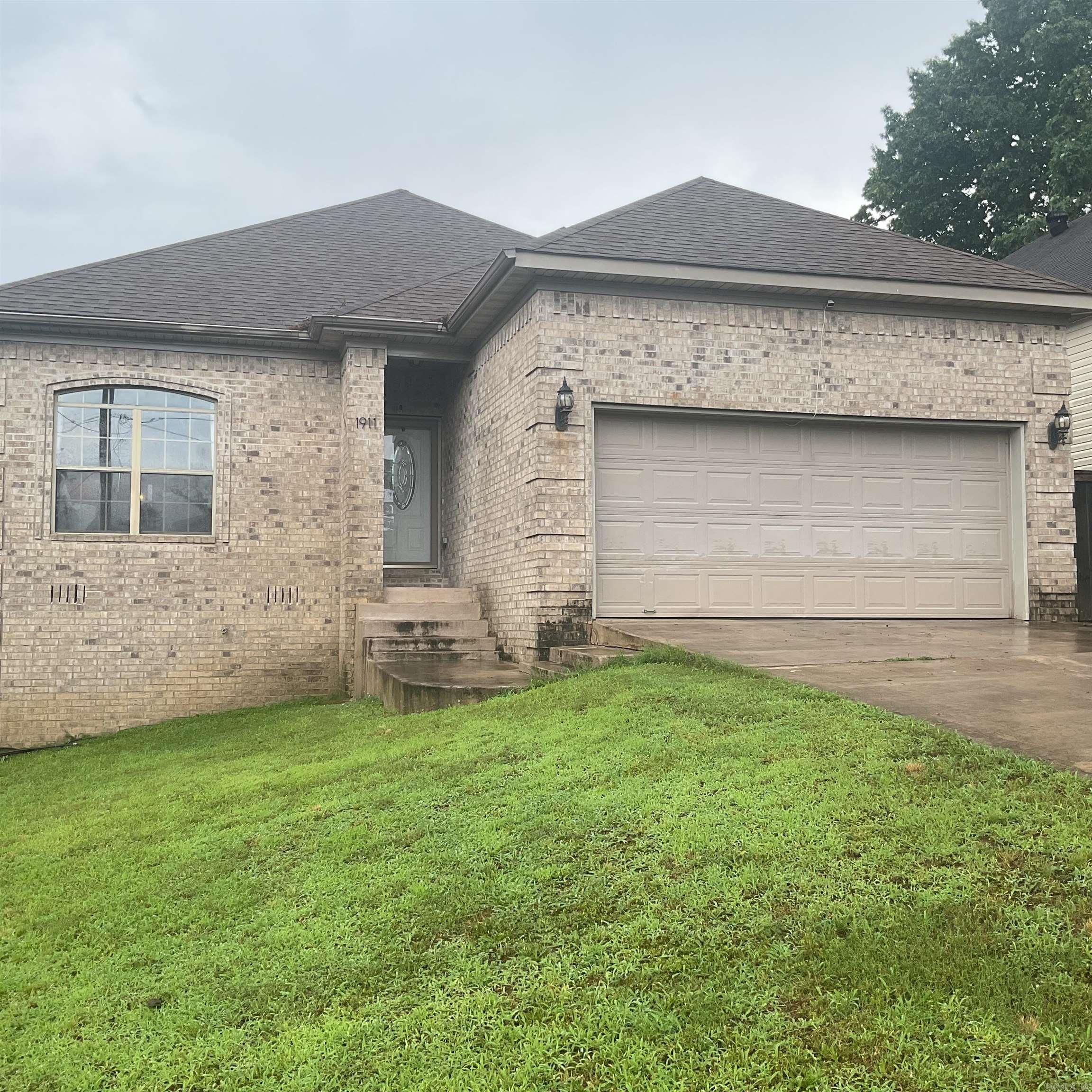 1911 Perry  Little Rock, AR
