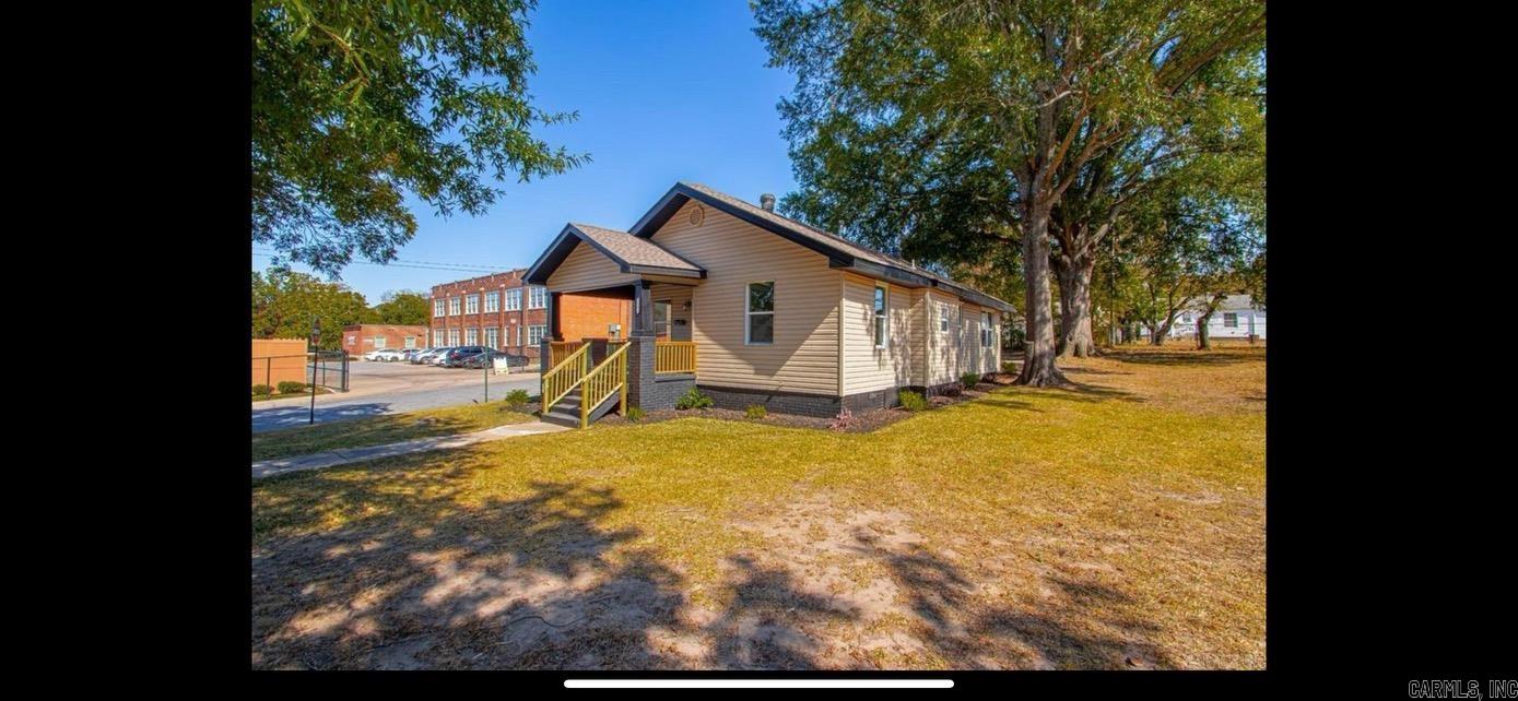 2501 S Maple  Little Rock, AR