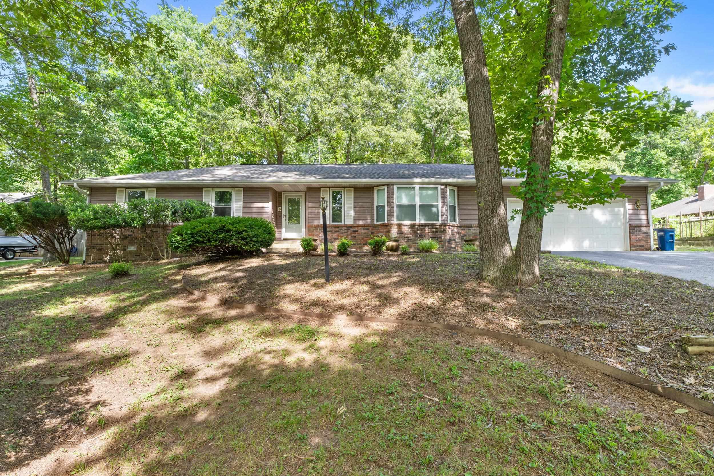 822 Pebblecreek Drive  Mountain Home, AR