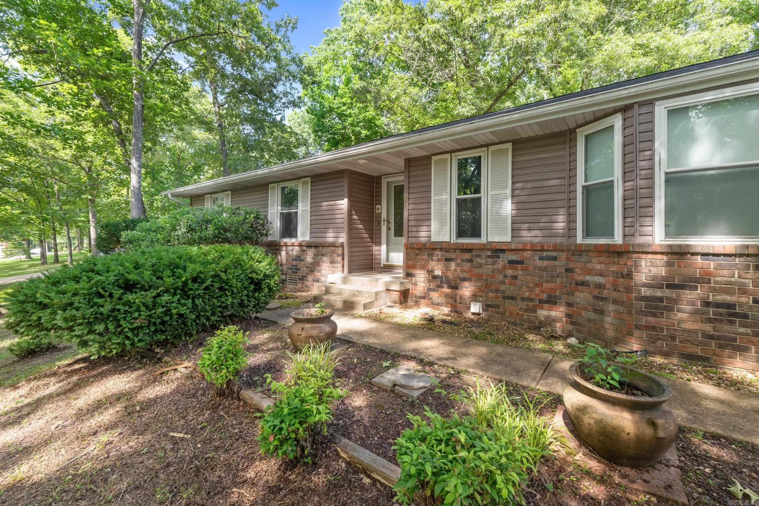 822 Pebblecreek Drive  Mountain Home, AR