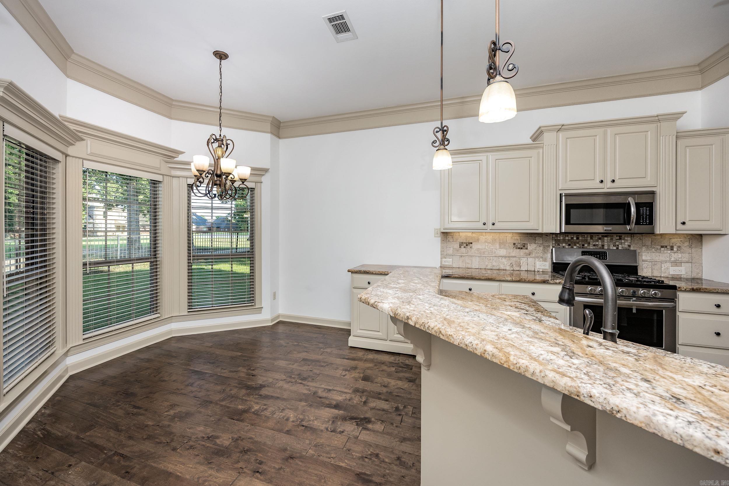 103 Grenoble  Maumelle, AR