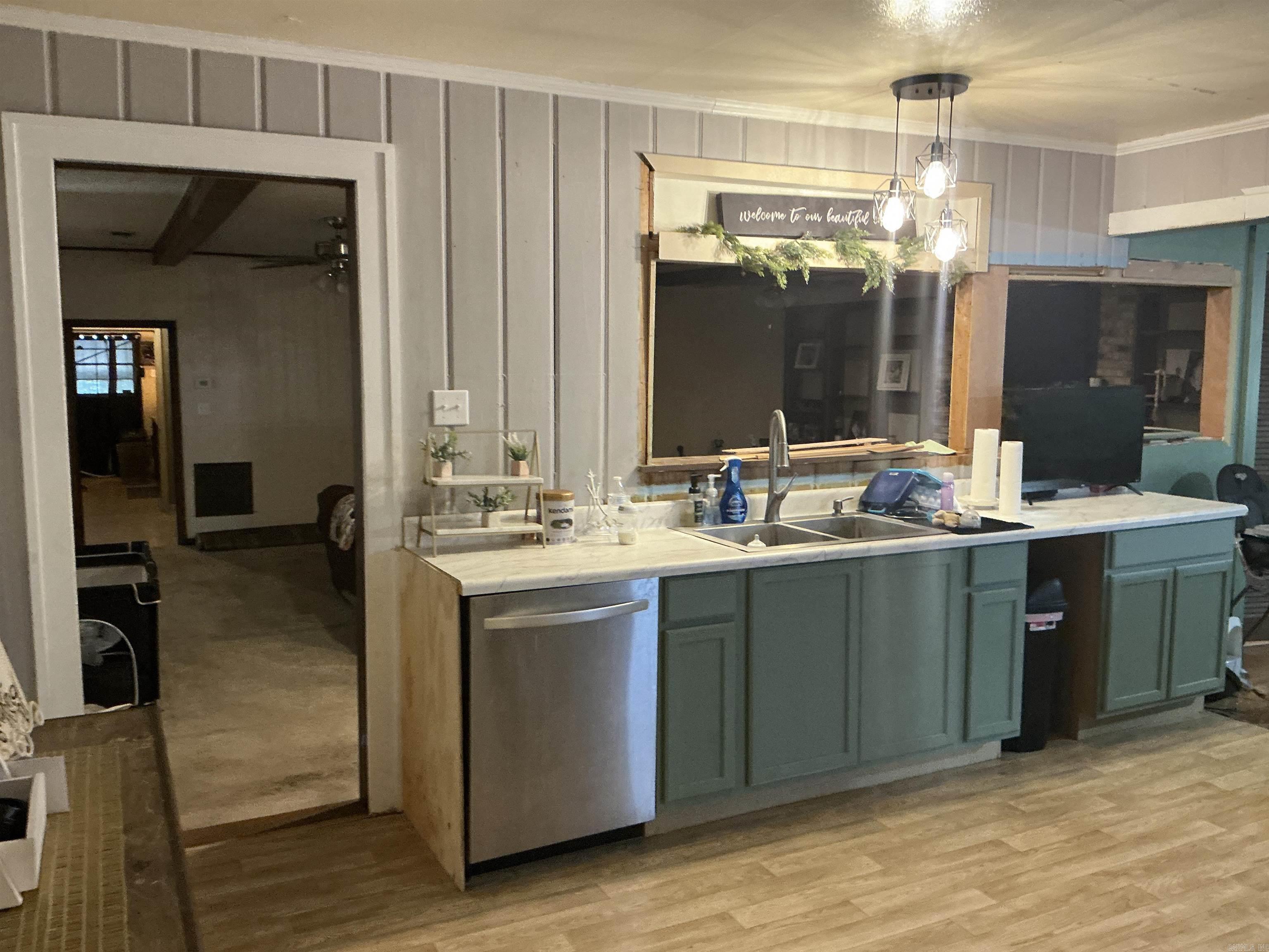 1006 Cedar Crossett, AR 71635
