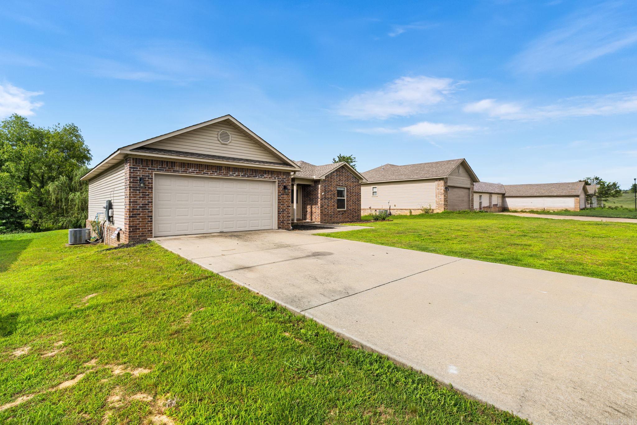 27 Mill Creek  Ward, AR