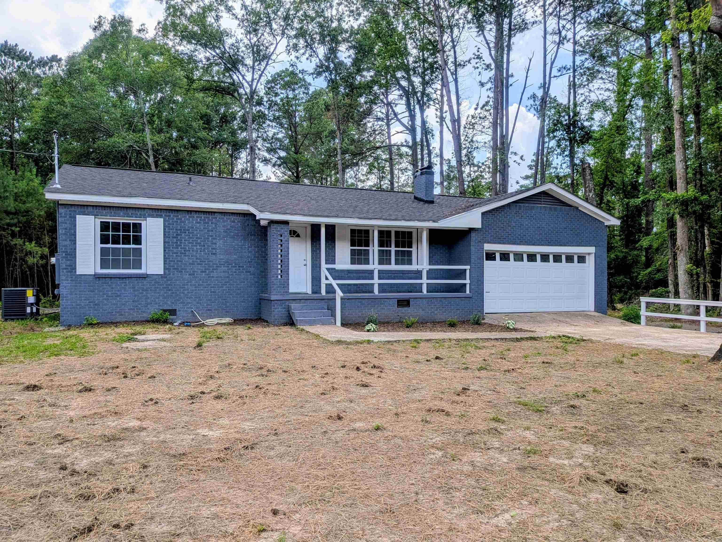 206 Hwy 376  Camden, AR