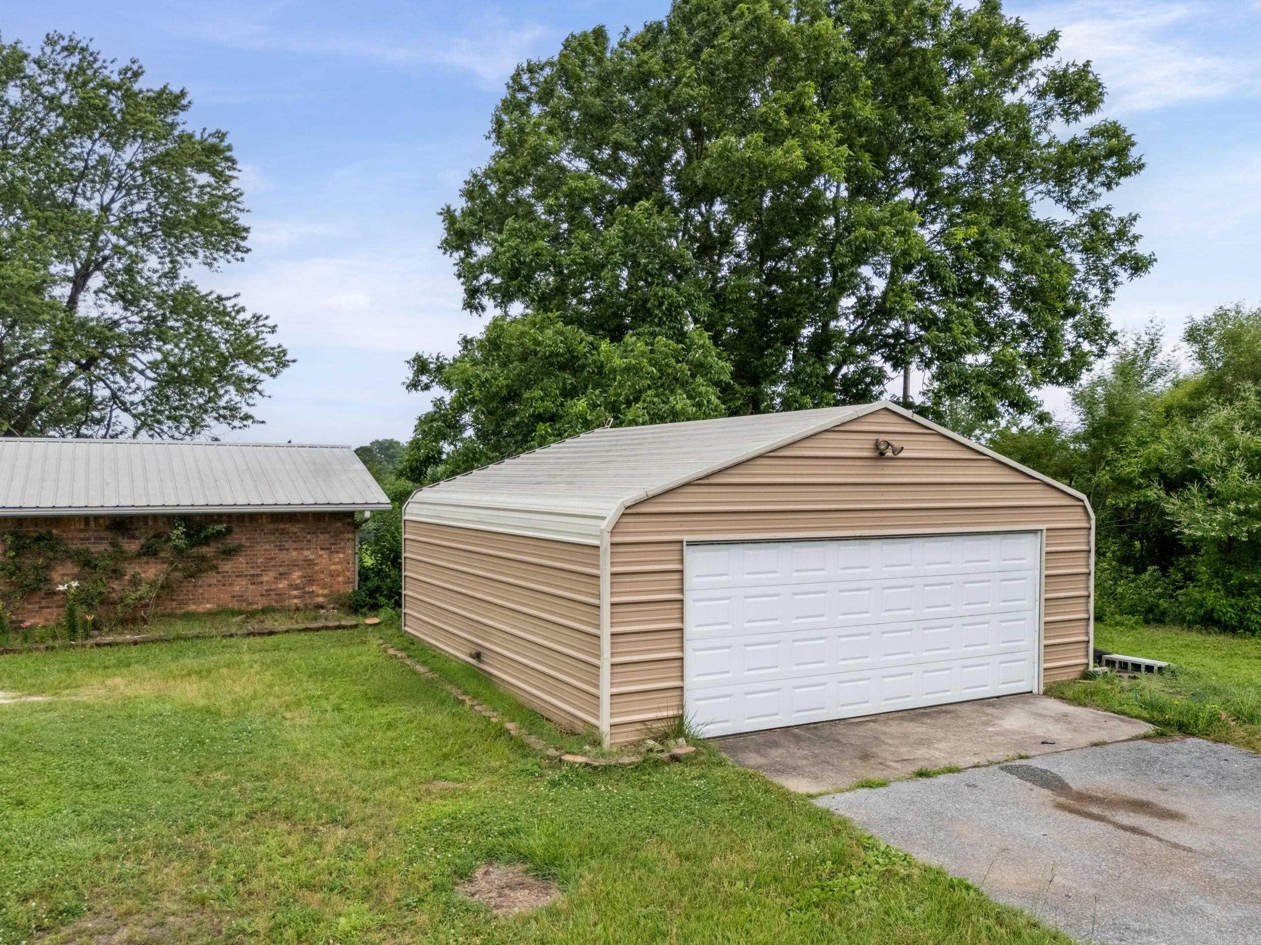 120 Blakey Rd Heber Springs, AR 72543