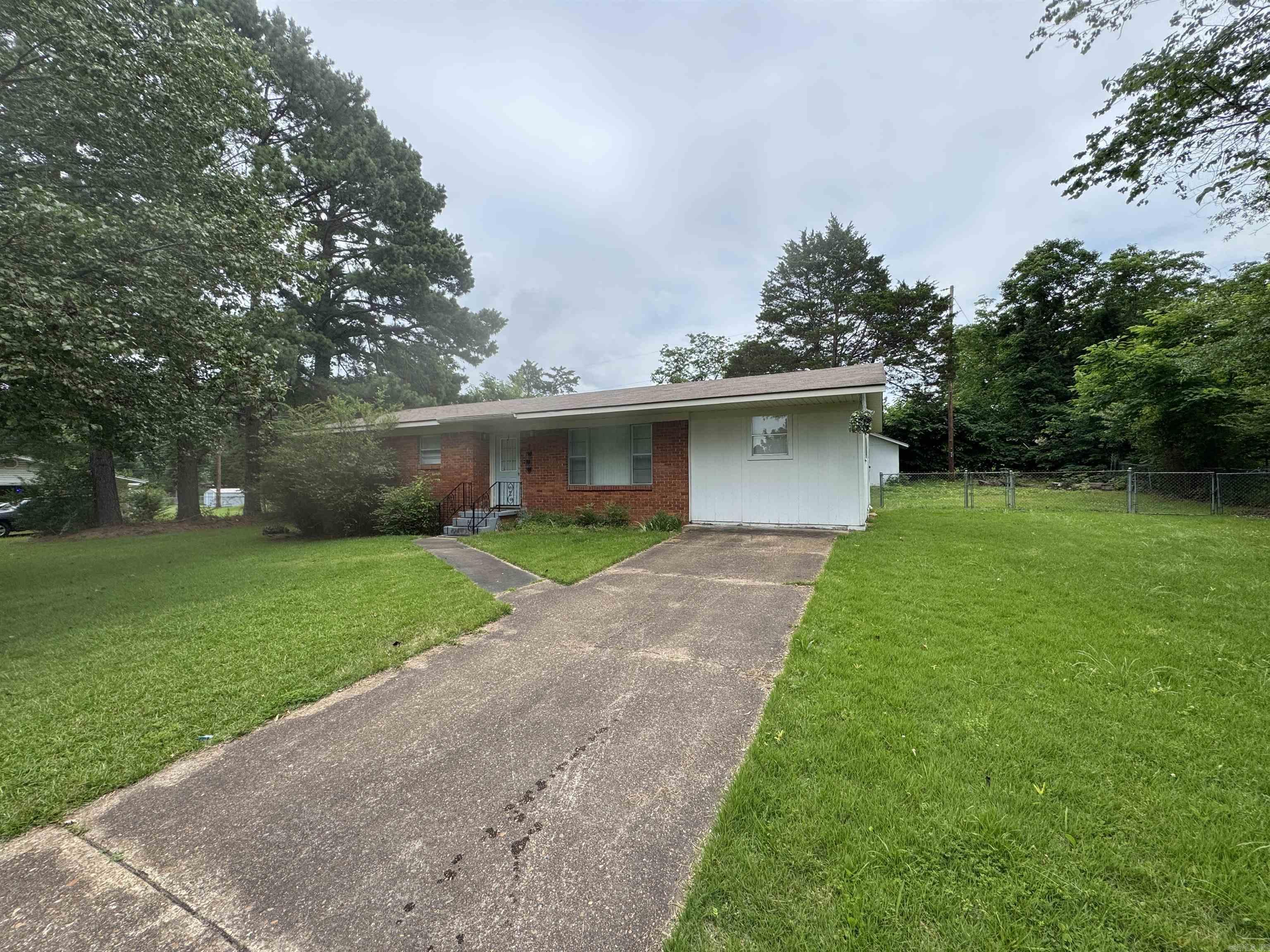 815 Lakeshore  Heber Springs, AR