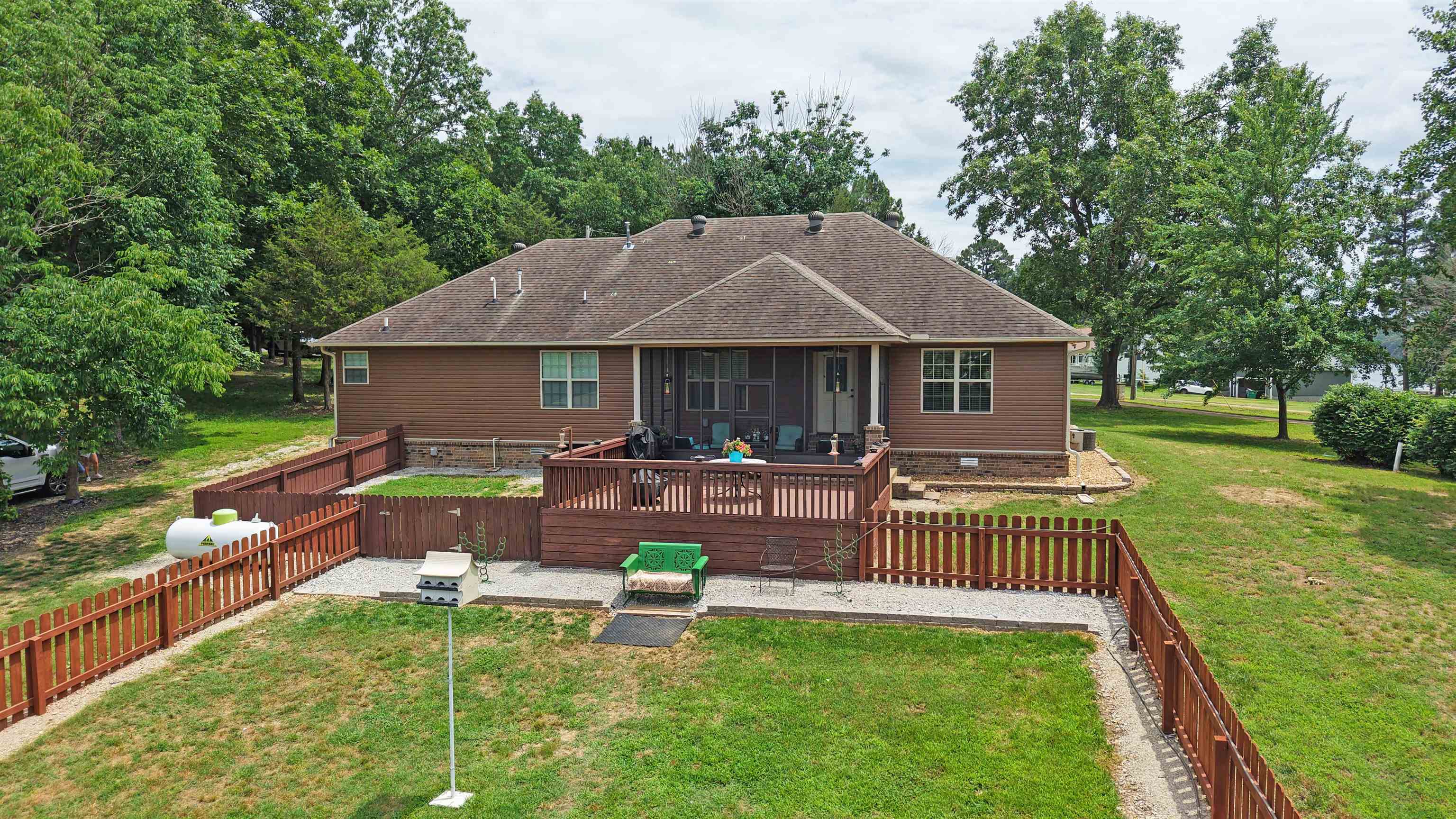 706 Indianapolis  Horseshoe Bend, AR