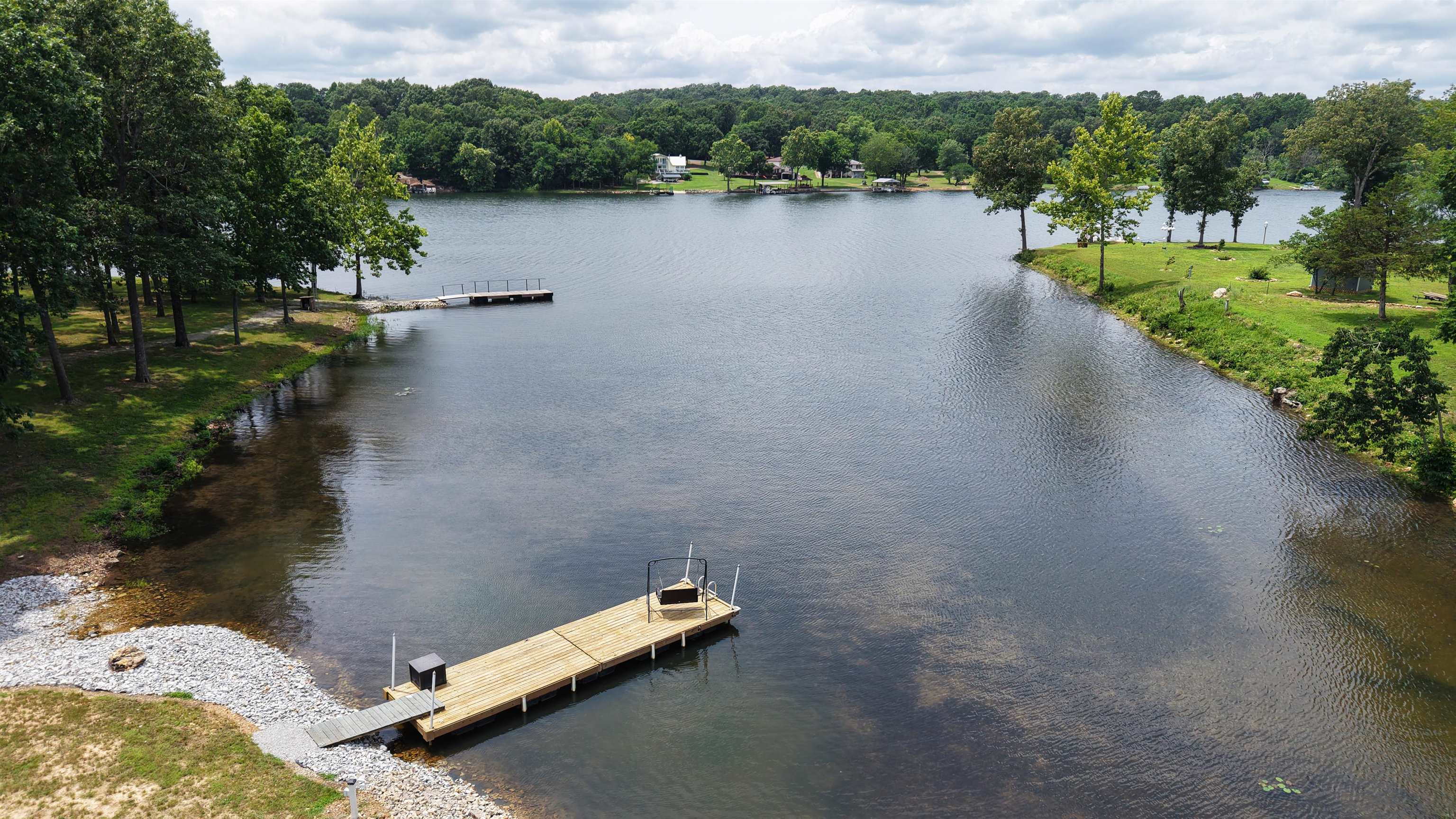 706 Indianapolis  Horseshoe Bend, AR