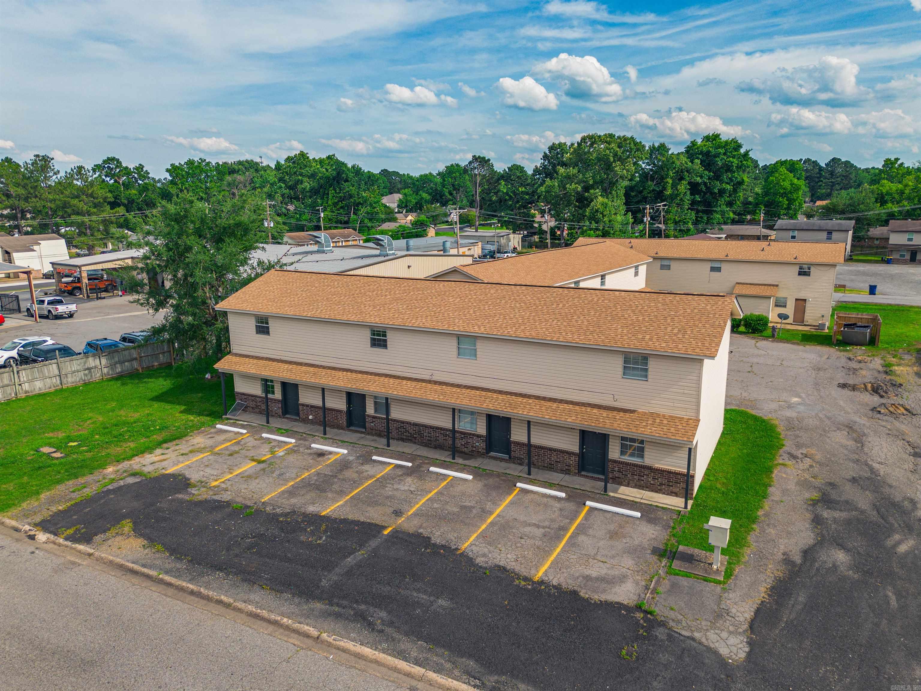 1099 W Elm St  Cabot, AR