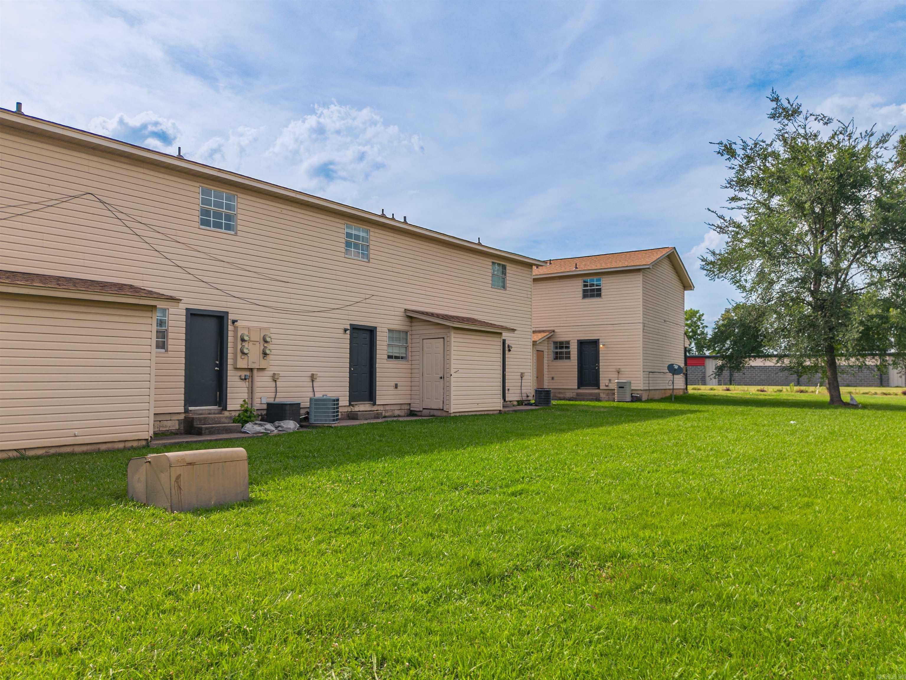 1099 W Elm St  Cabot, AR