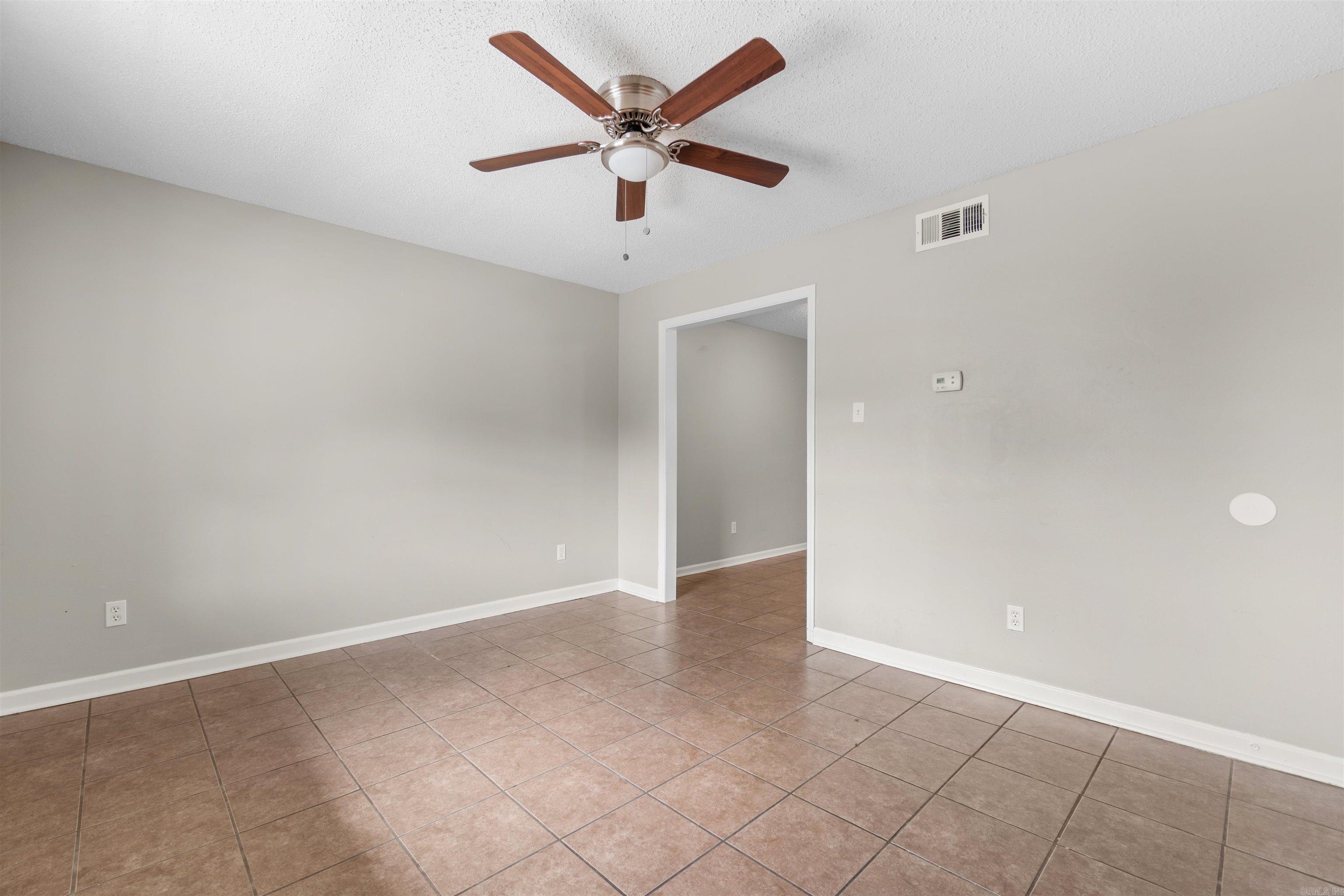 1099 W Elm St  Cabot, AR