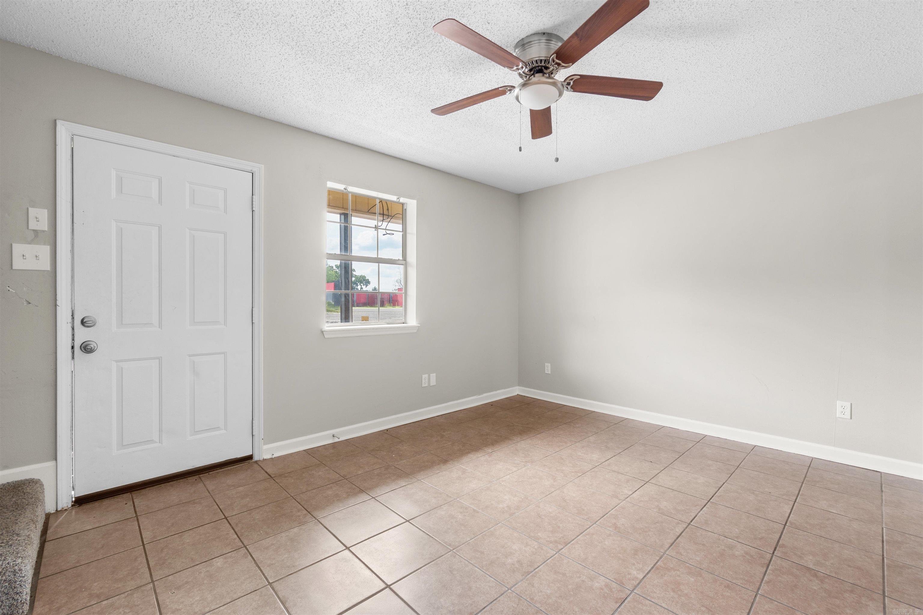 1099 W Elm St  Cabot, AR