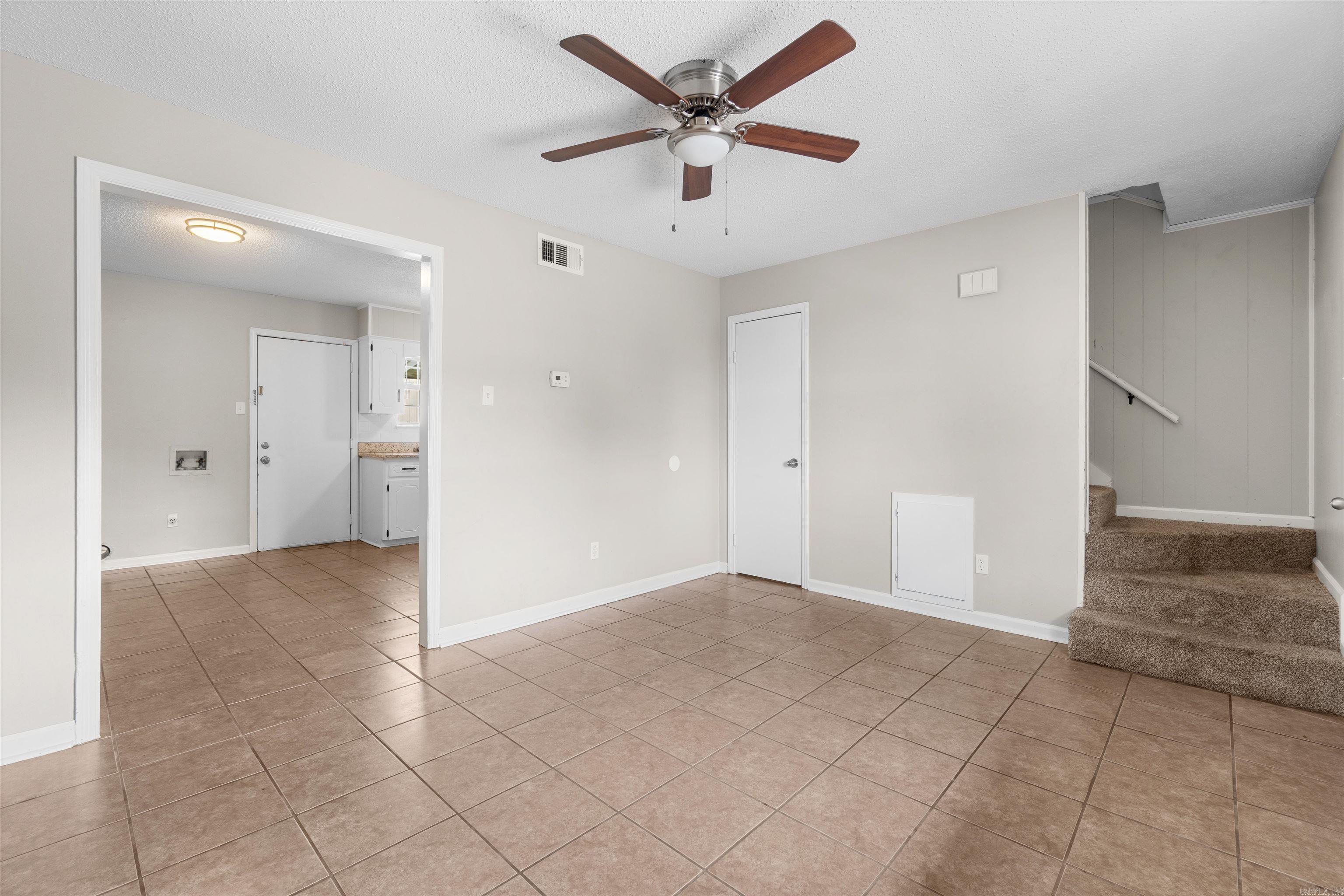 1099 W Elm St  Cabot, AR