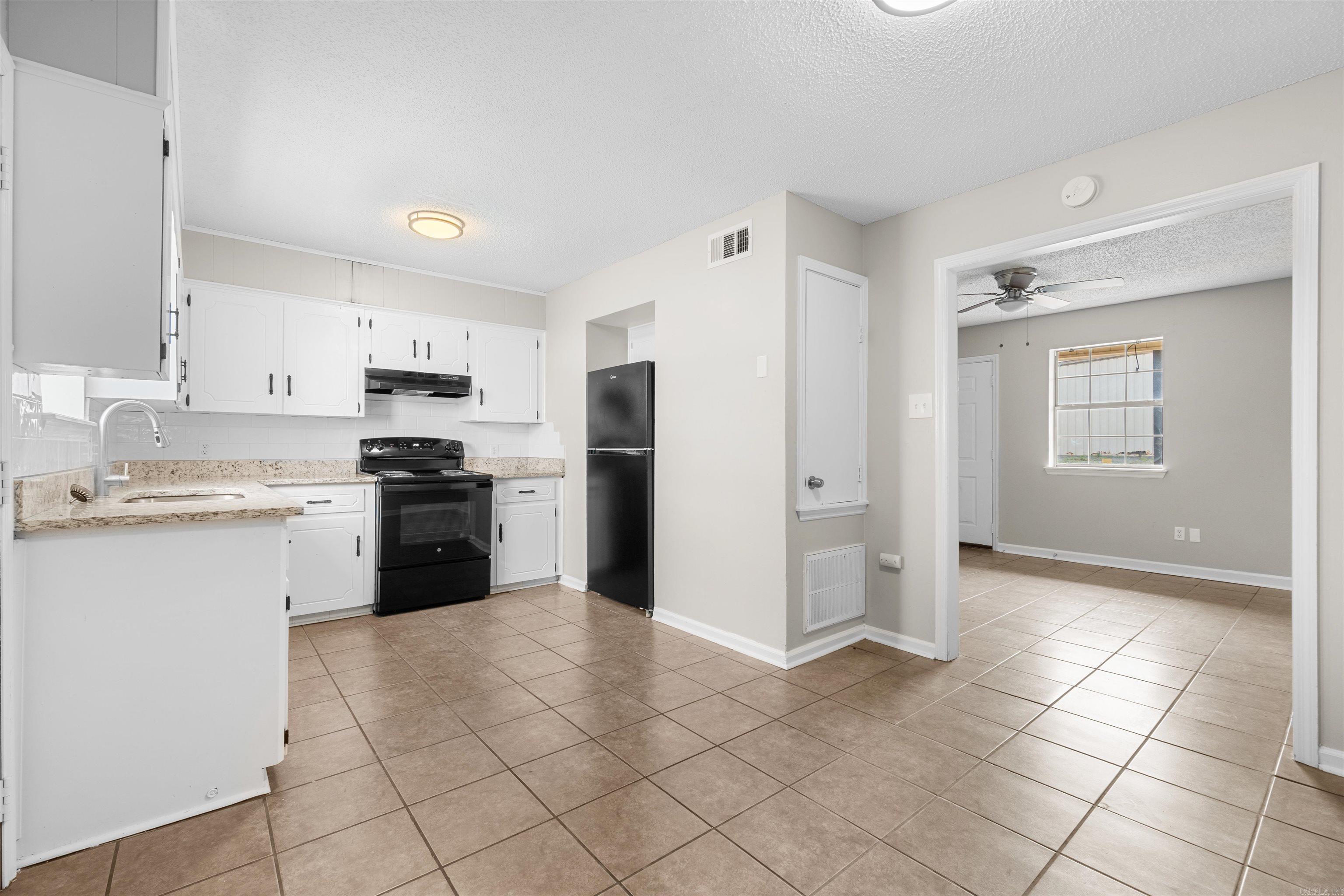 1099 W Elm St  Cabot, AR