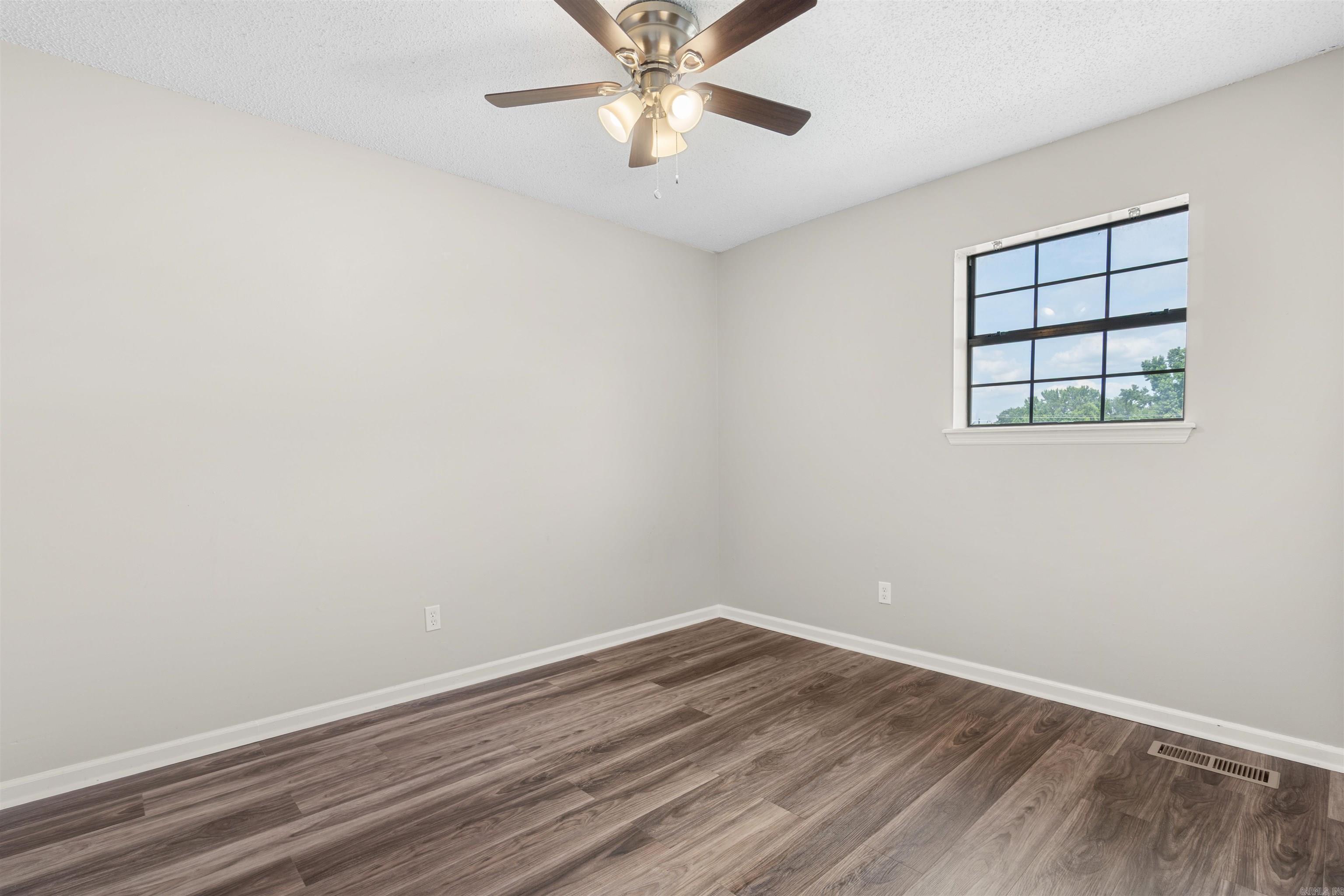 1099 W Elm St  Cabot, AR