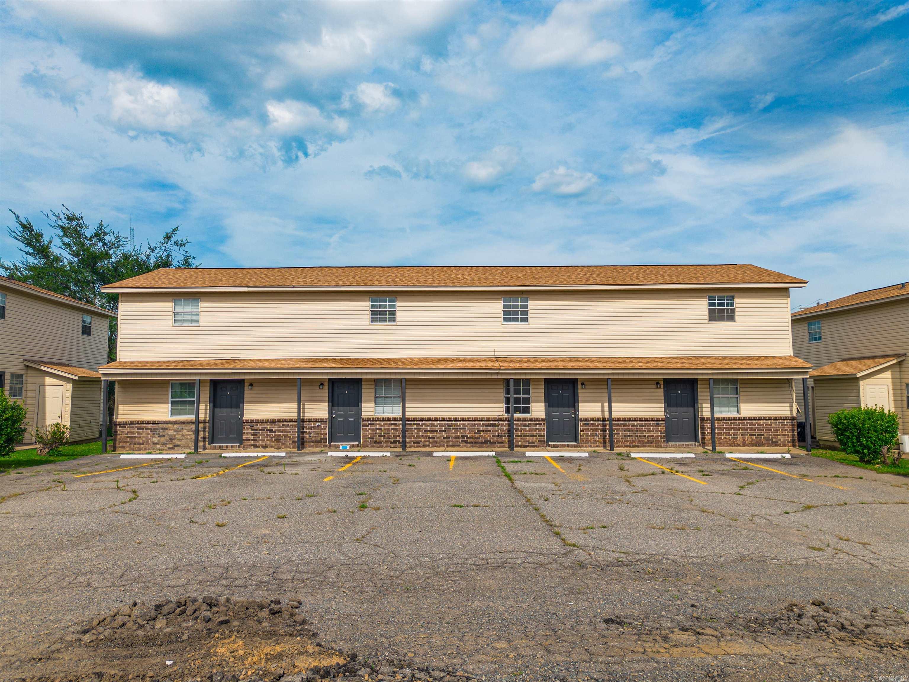 1099 W Elm St  Cabot, AR