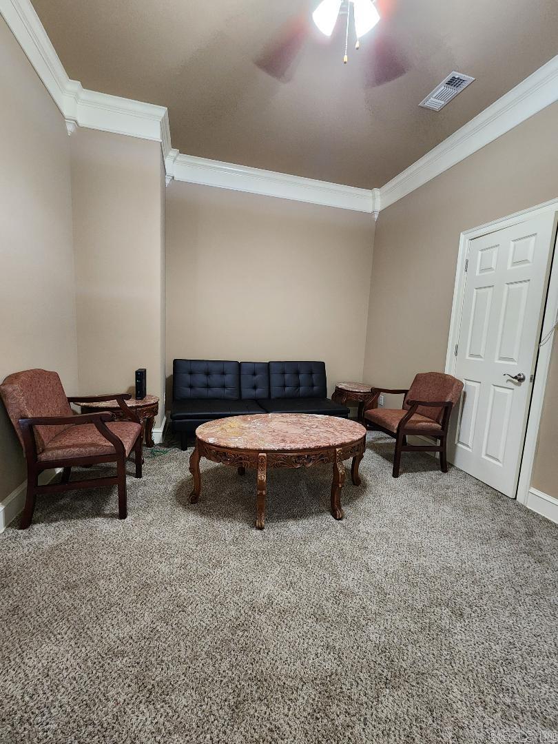 7720 E Worth  Benton, AR